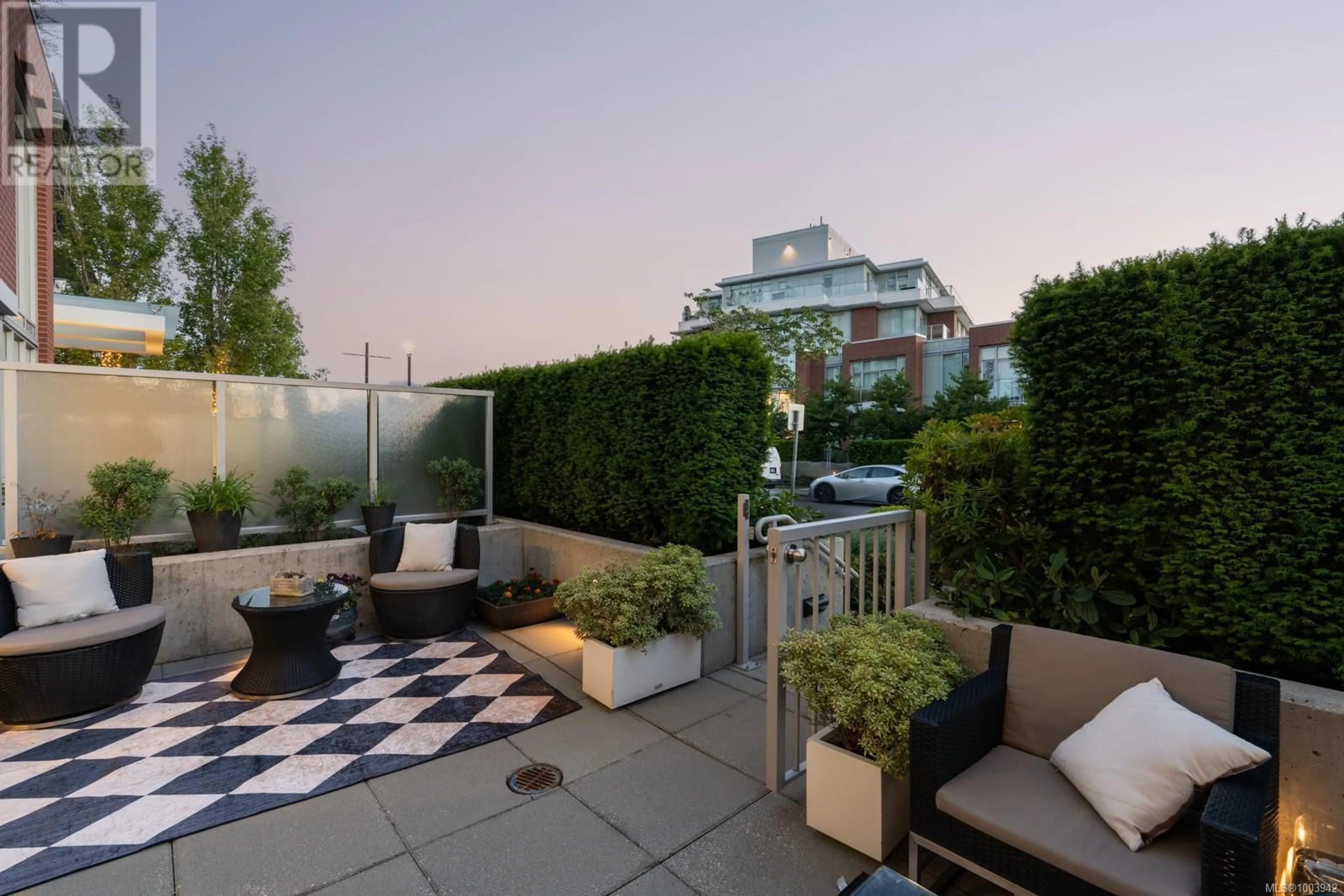 Patio, unknown for 102 - 83 SAGHALIE ROAD, Victoria British Columbia V9A0E7