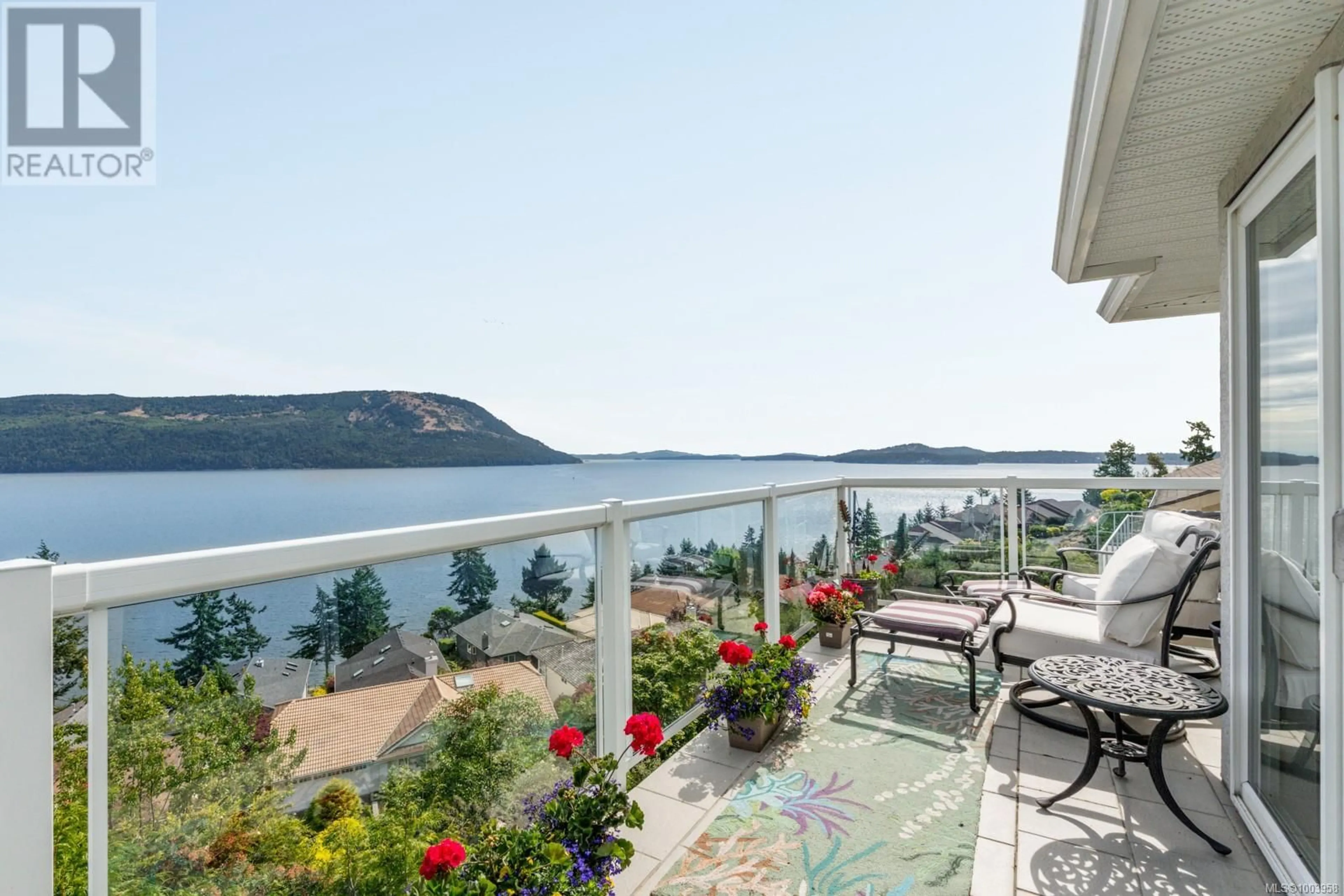 Balcony in the apartment, water/lake/river/ocean view for 515 MARINE VIEW SOUTH, Cobble Hill British Columbia V0R1L1