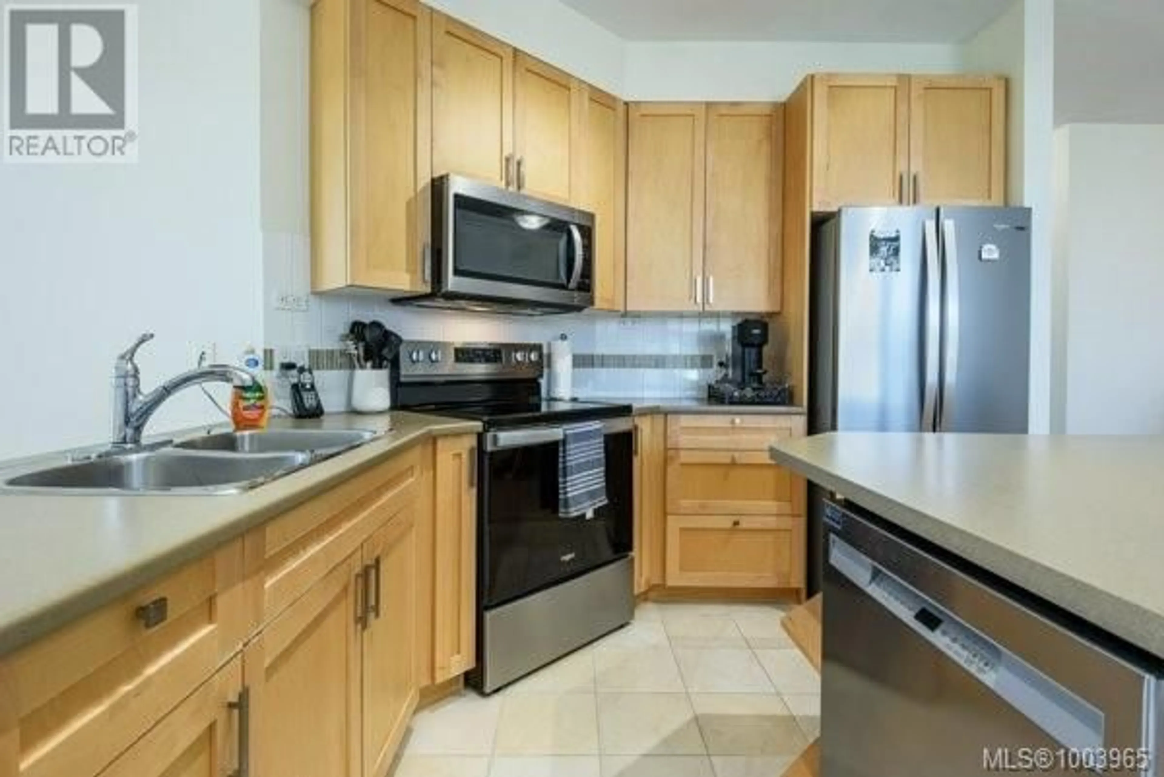 Standard kitchen, ceramic/tile floor for 145 - 2300 MANSFIELD DRIVE, Courtenay British Columbia V9N3S3
