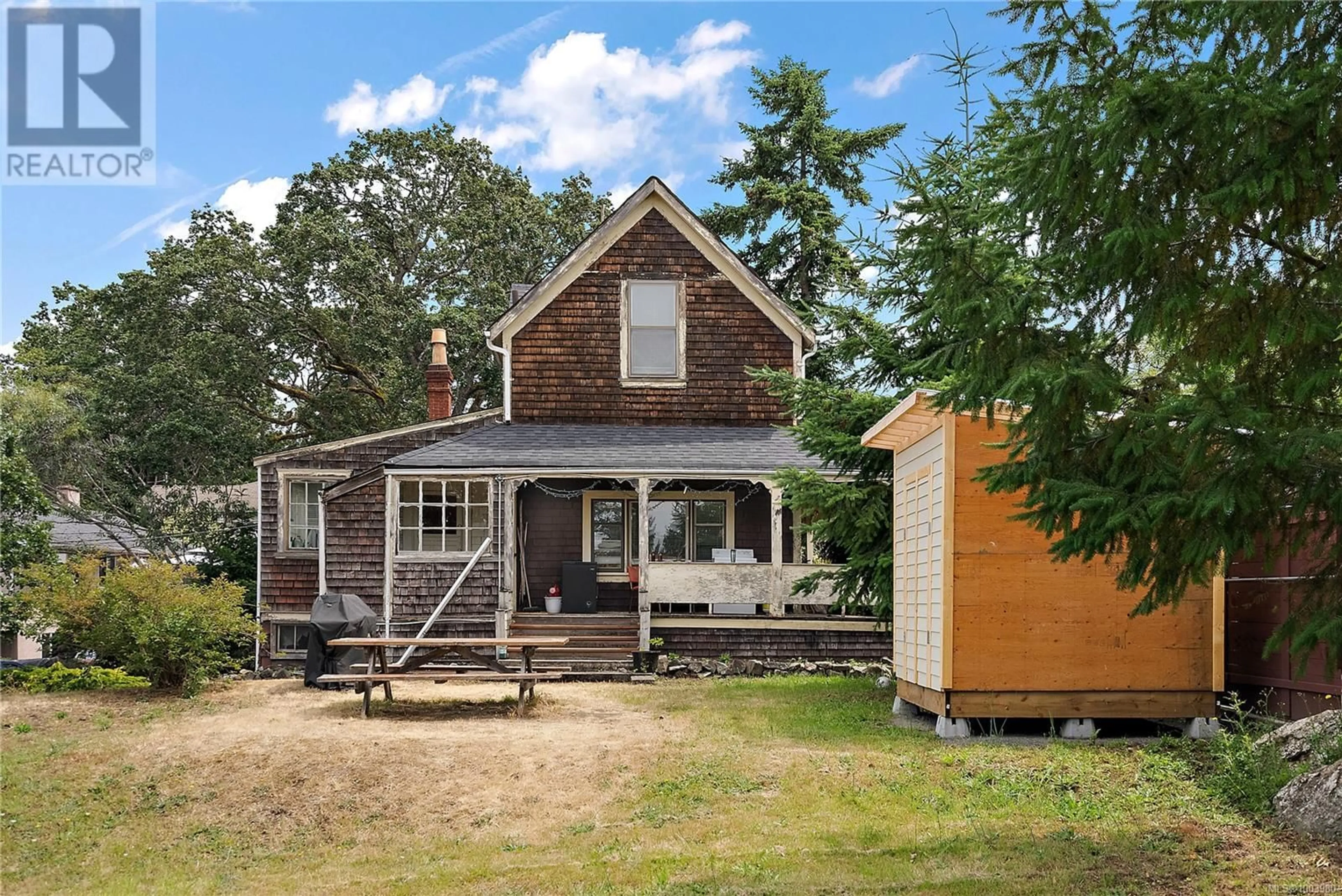 Unknown for 3749 QUADRA STREET, Saanich British Columbia V8X1H5