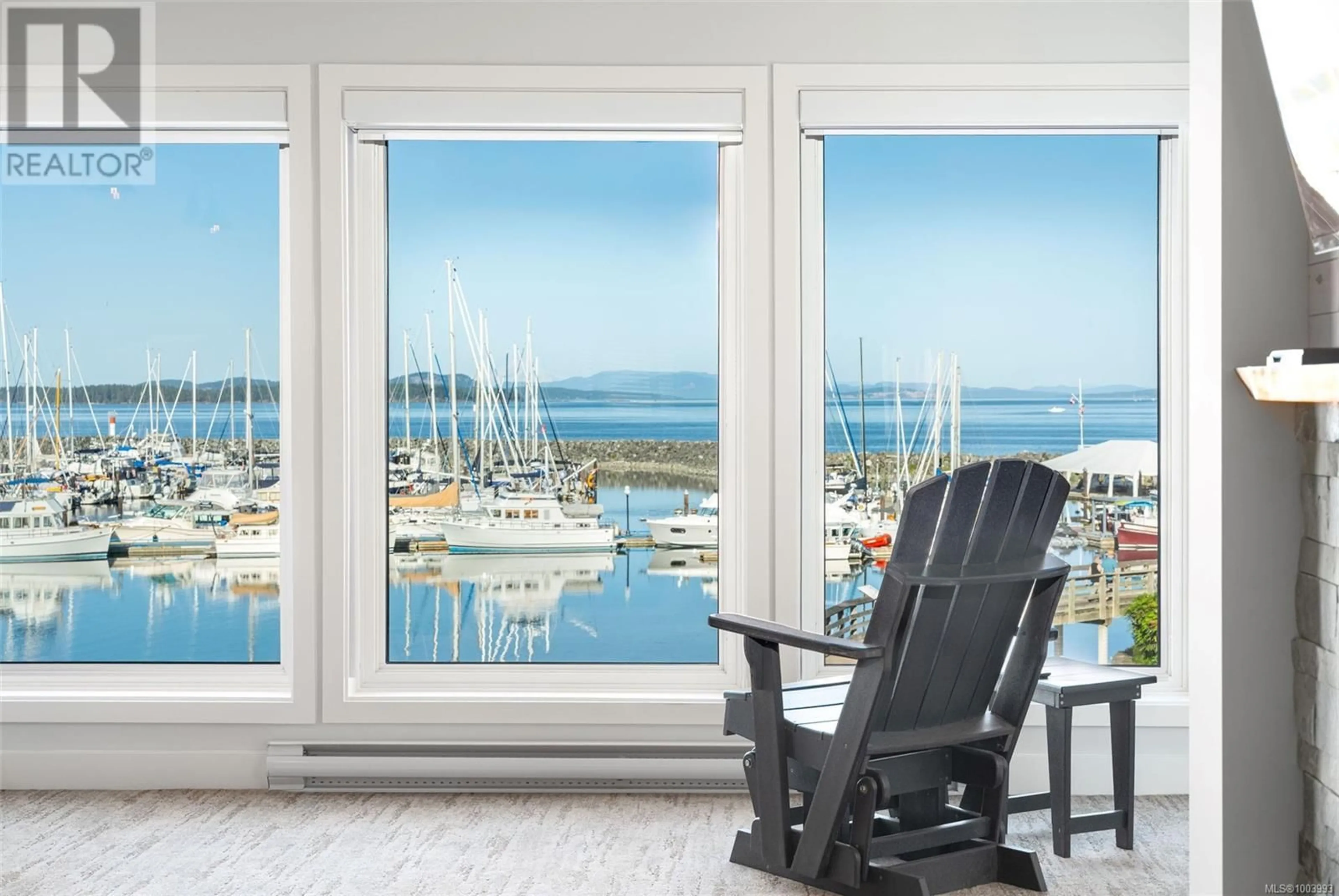 A pic of a room for 7 - 9901 THIRD STREET, Sidney British Columbia V8L3B1