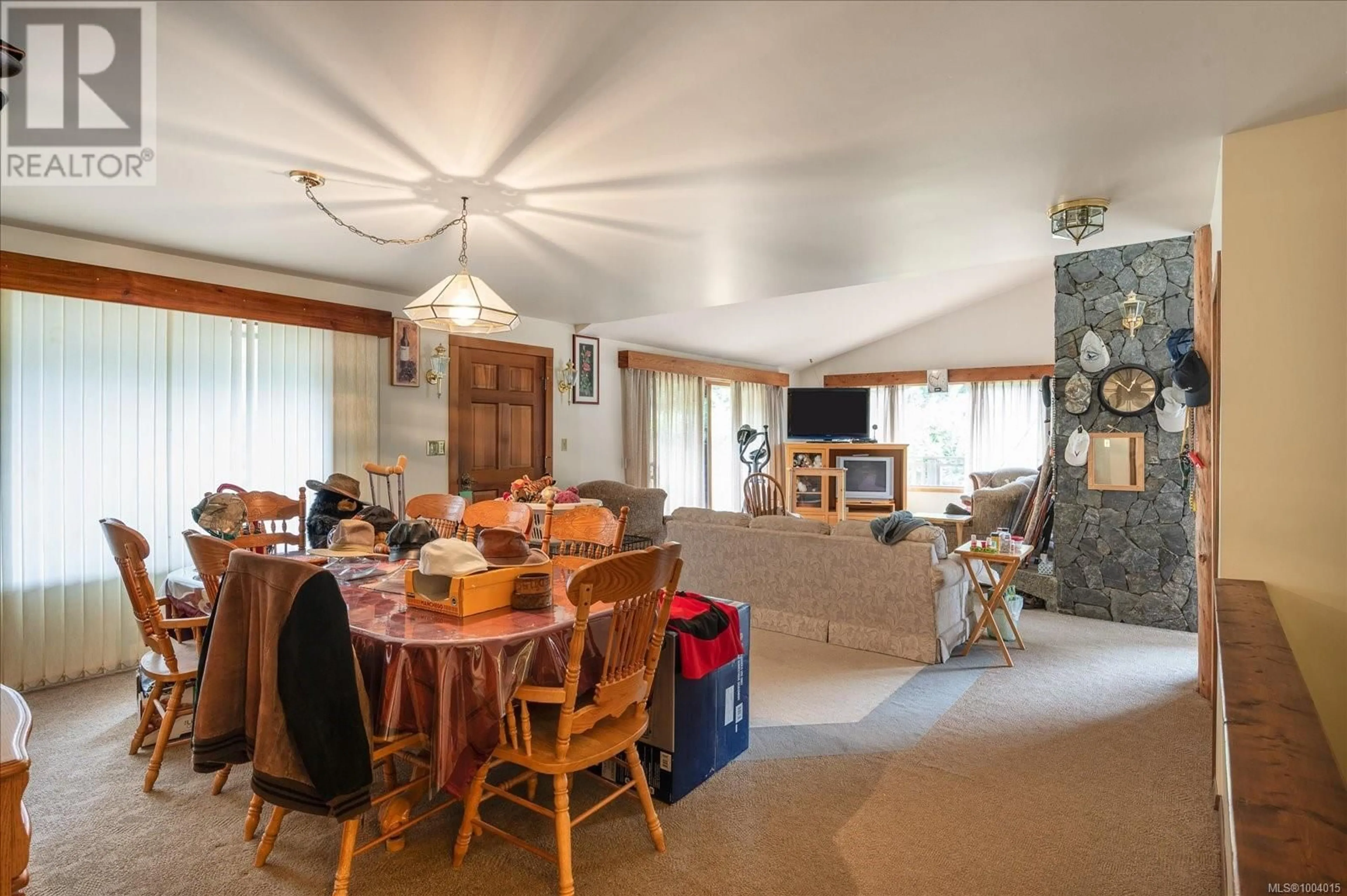 Dining room, unknown for 1550 ROBSON LANE SOUTHWEST, Cowichan Bay British Columbia V0R1N1