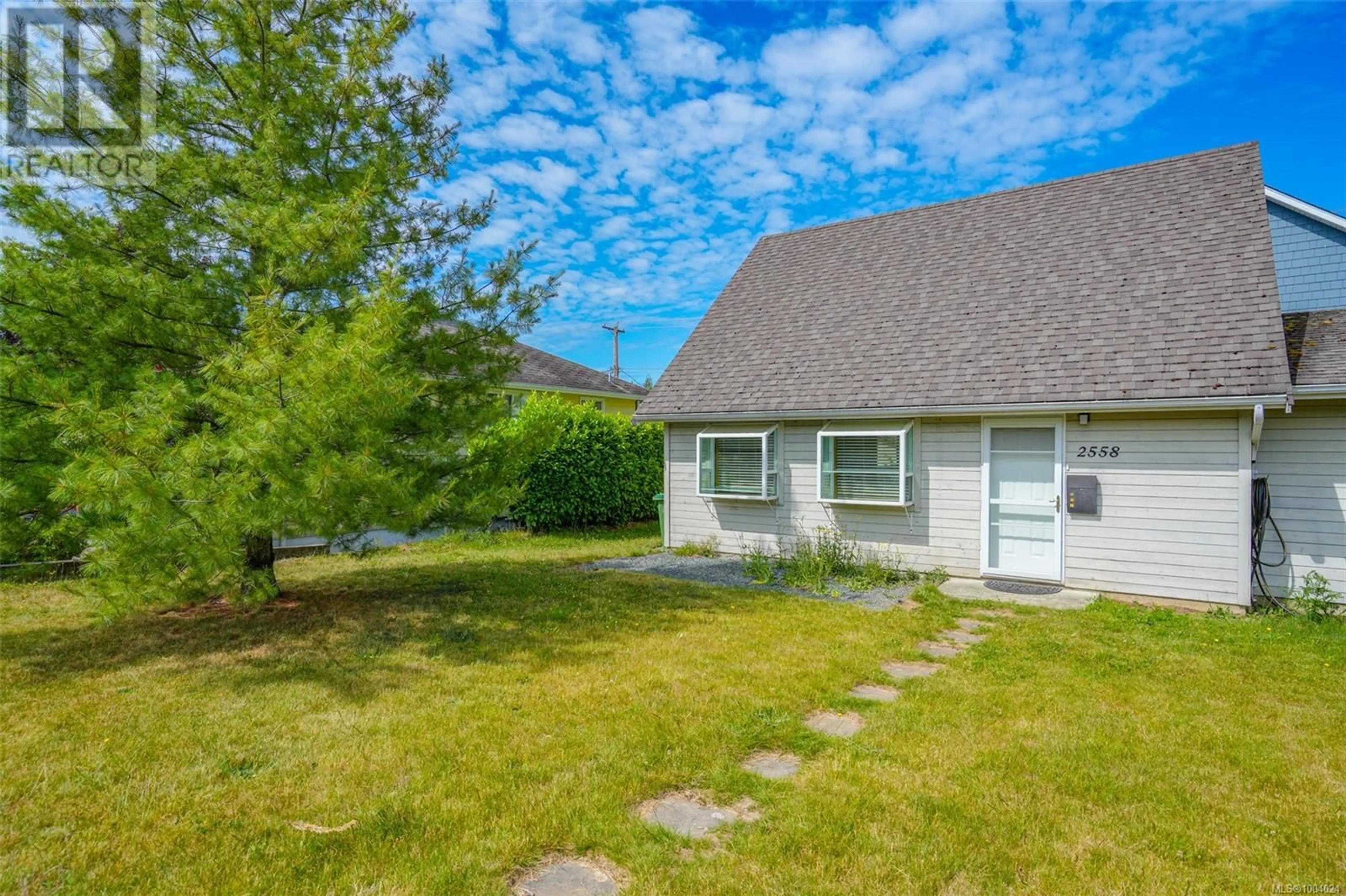 Patio, unknown for 2558 9TH AVENUE, Port Alberni British Columbia V9Y2N1