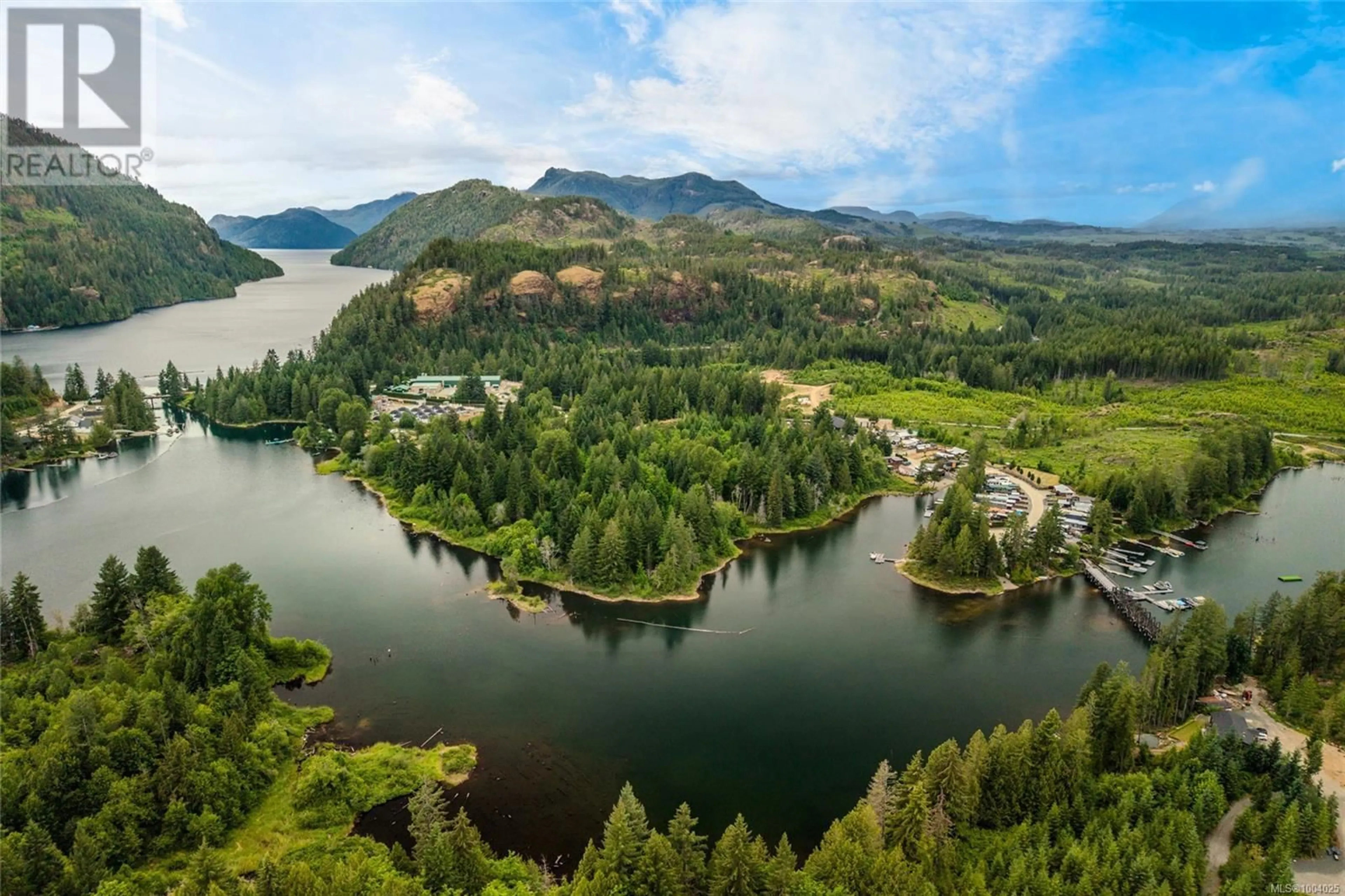 A pic from outside/outdoor area/front of a property/back of a property/a pic from drone, water/lake/river/ocean view for 20 - 10750 CENTRAL LAKE ROAD, Port Alberni British Columbia V9Y8Z2