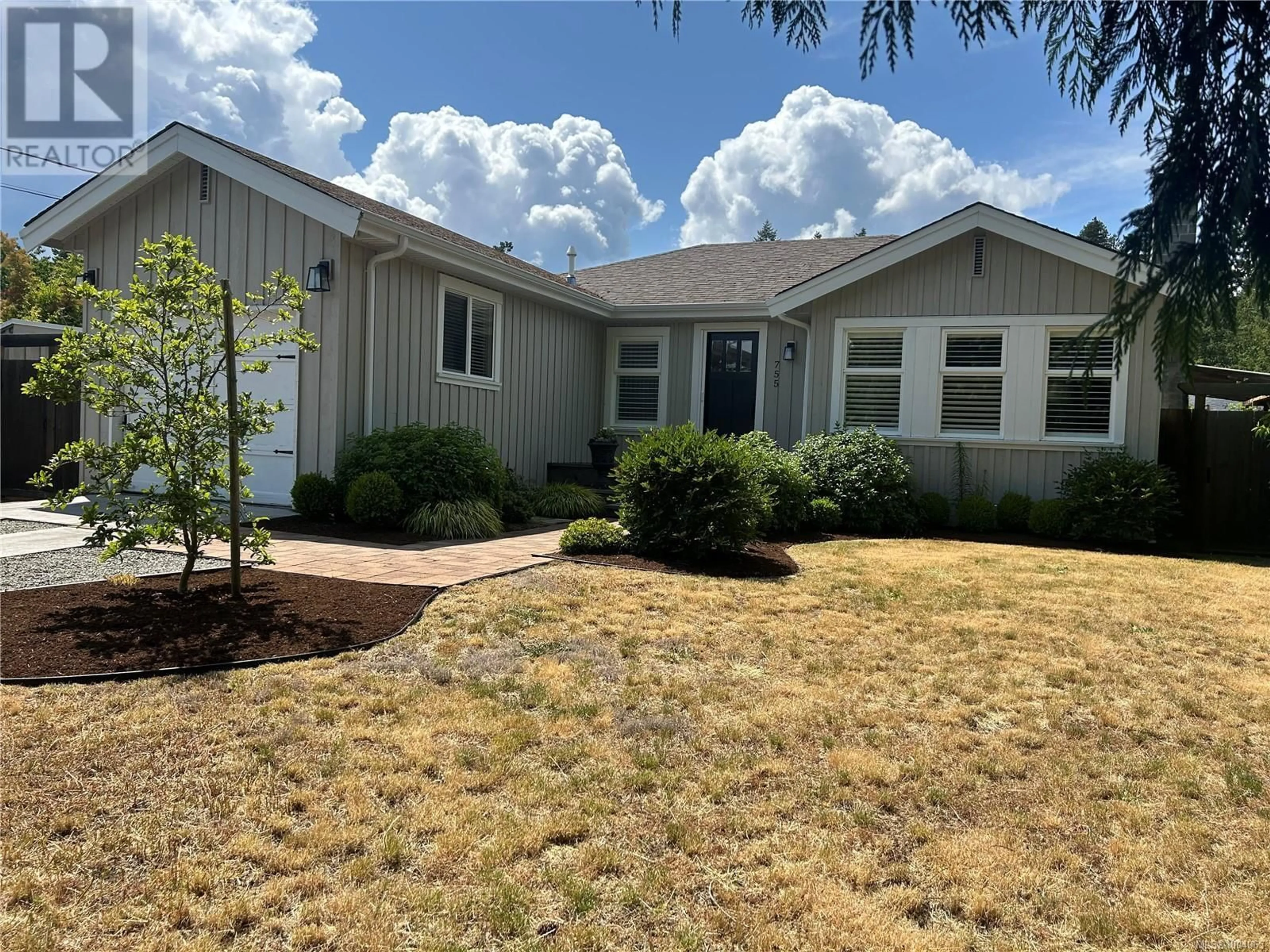 Home with vinyl exterior material, street for 755 BEACH ROAD, Qualicum Beach British Columbia V9K1S3