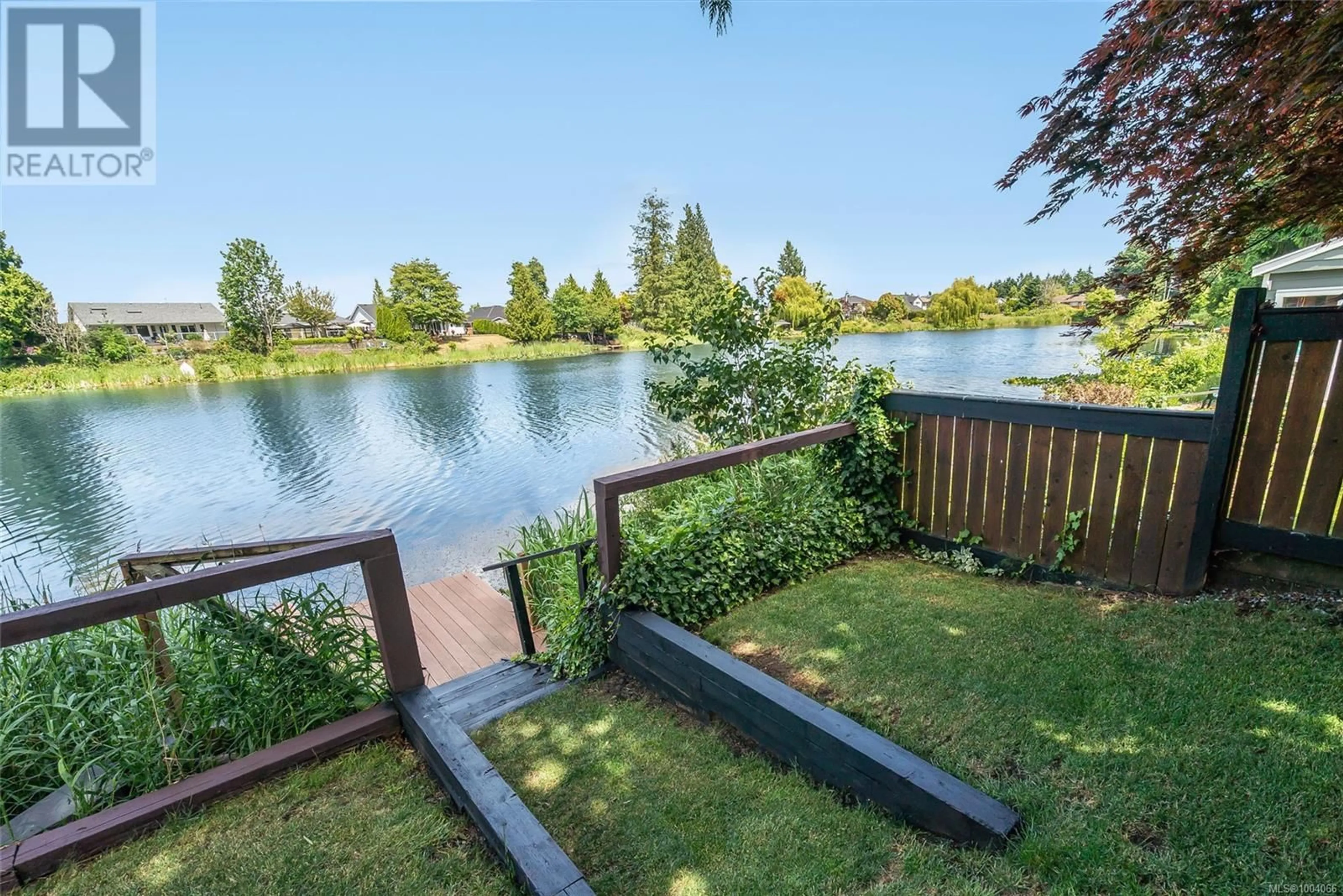 Patio, water/lake/river/ocean view for 2152 DOCKSIDE WAY, Nanaimo British Columbia V9R6T7