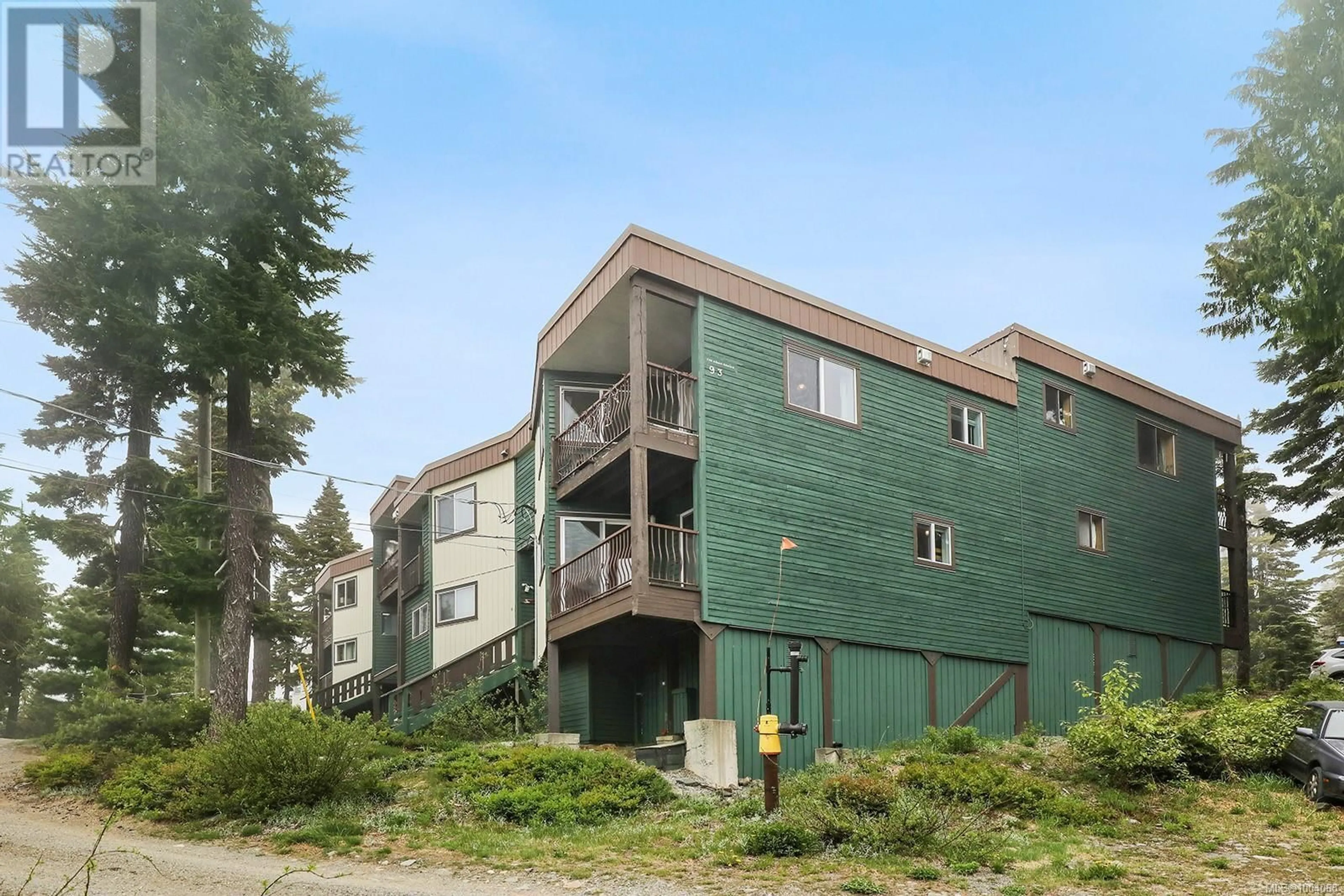 Patio, mountain view for 5 - 736 ALBERT EDWARD PLACE, Courtenay British Columbia V9J1L0