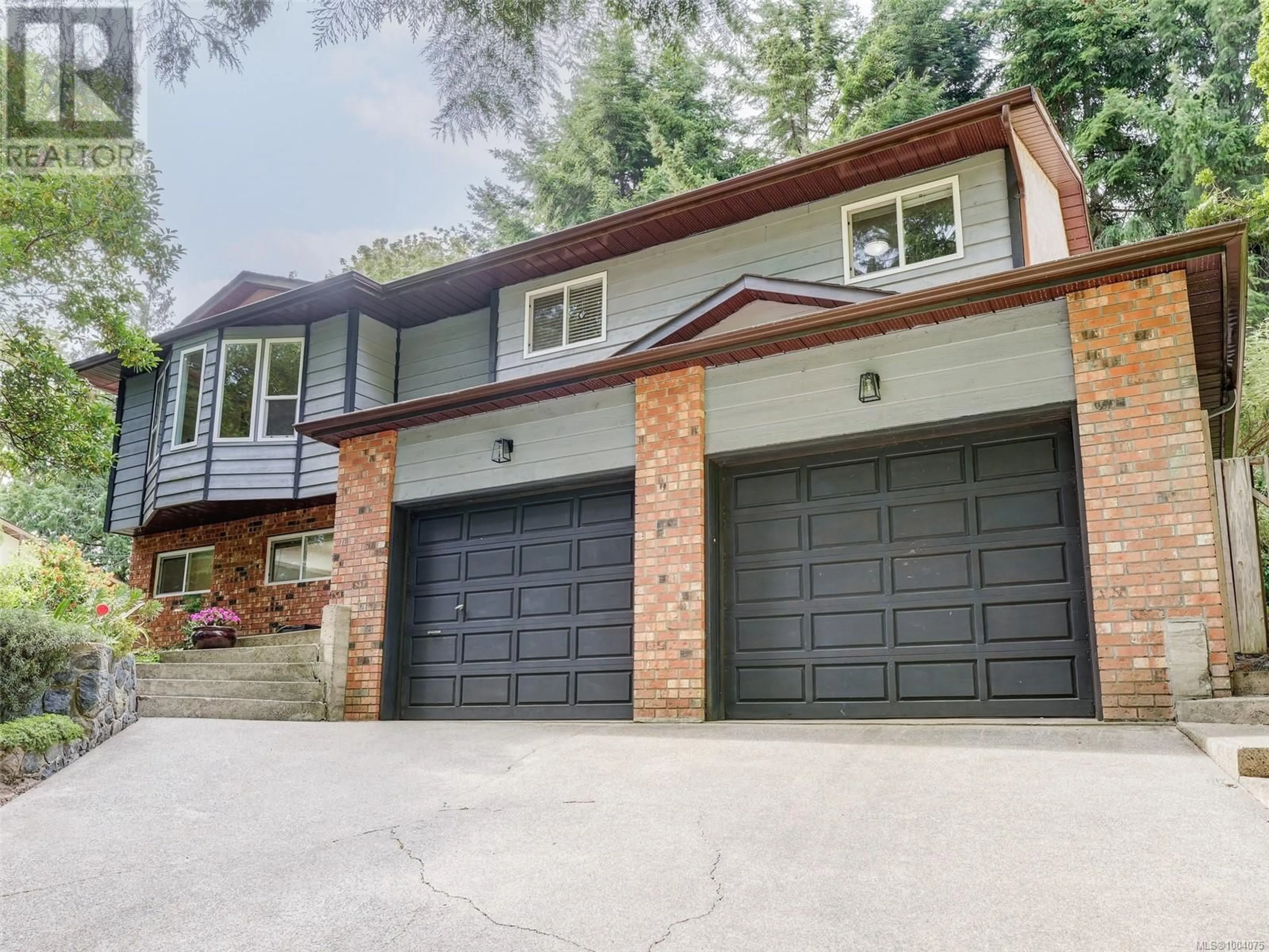 Home with brick exterior material, street for 823 CECIL BLOGG DRIVE, Colwood British Columbia V9C3H8