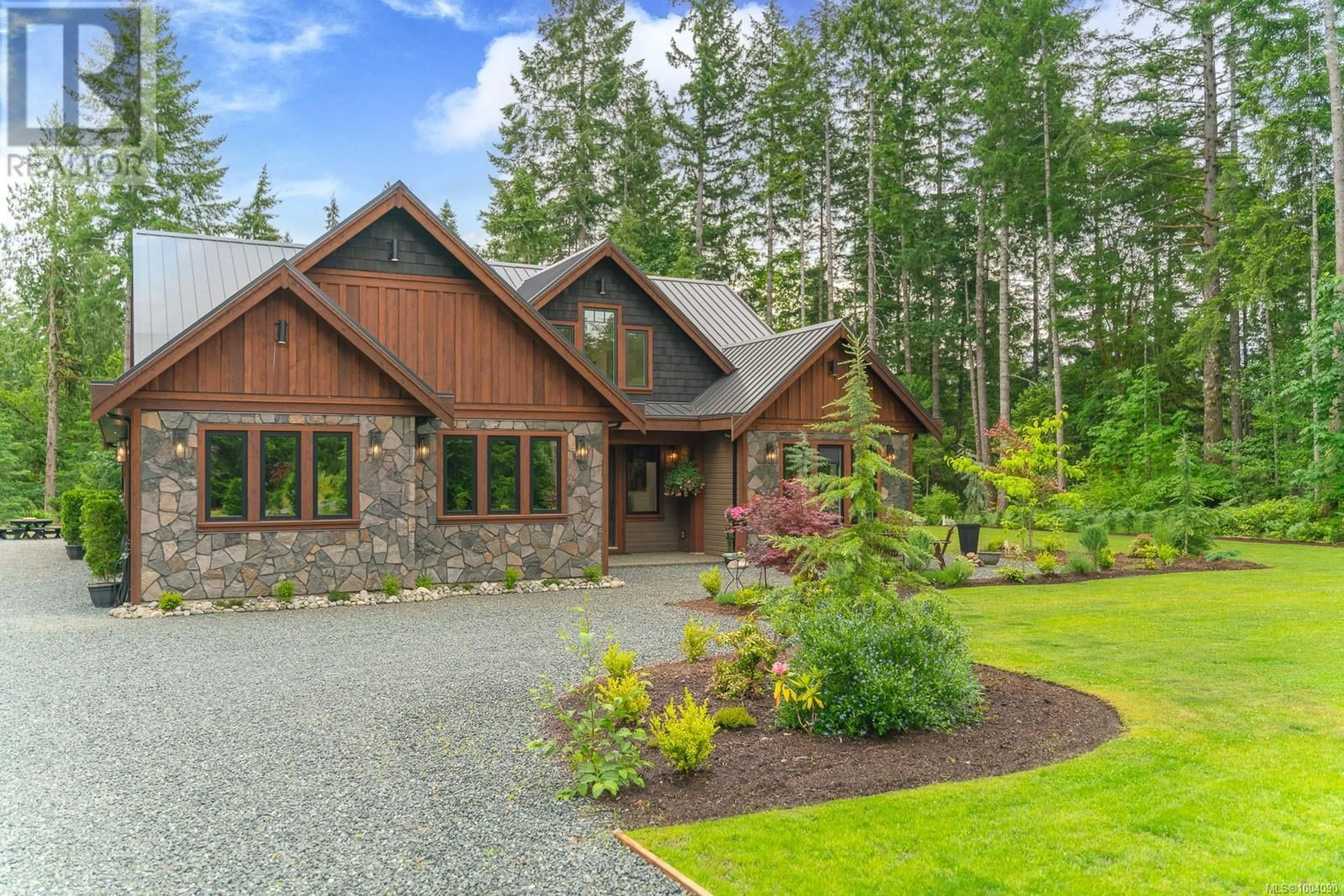 Home with brick exterior material, unknown for 5625 WILLOW ROAD, Port Alberni British Columbia V9Y8V4