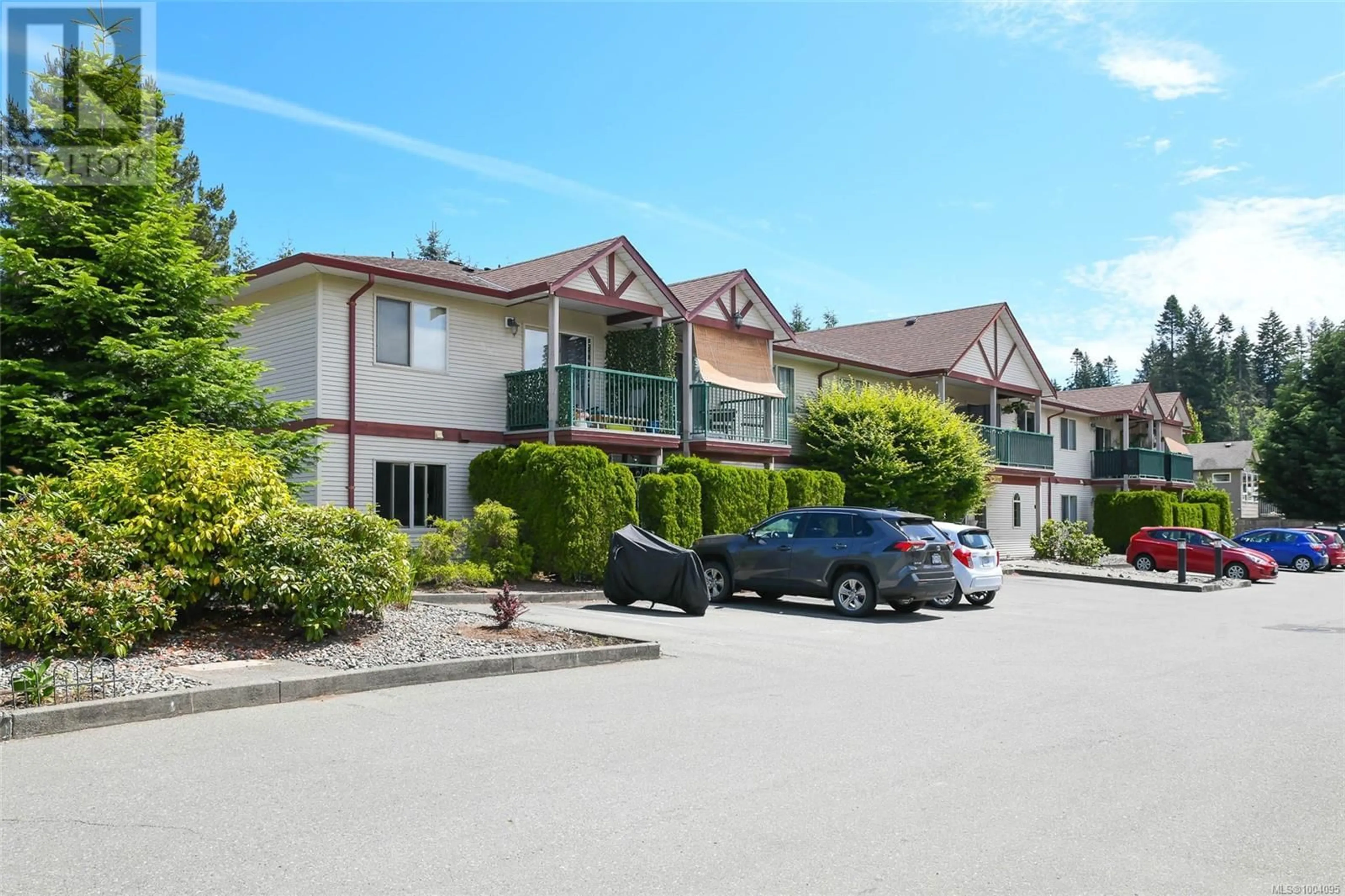 Patio, mountain view for 109 - 1450 TUNNER DRIVE, Courtenay British Columbia V9N9A6