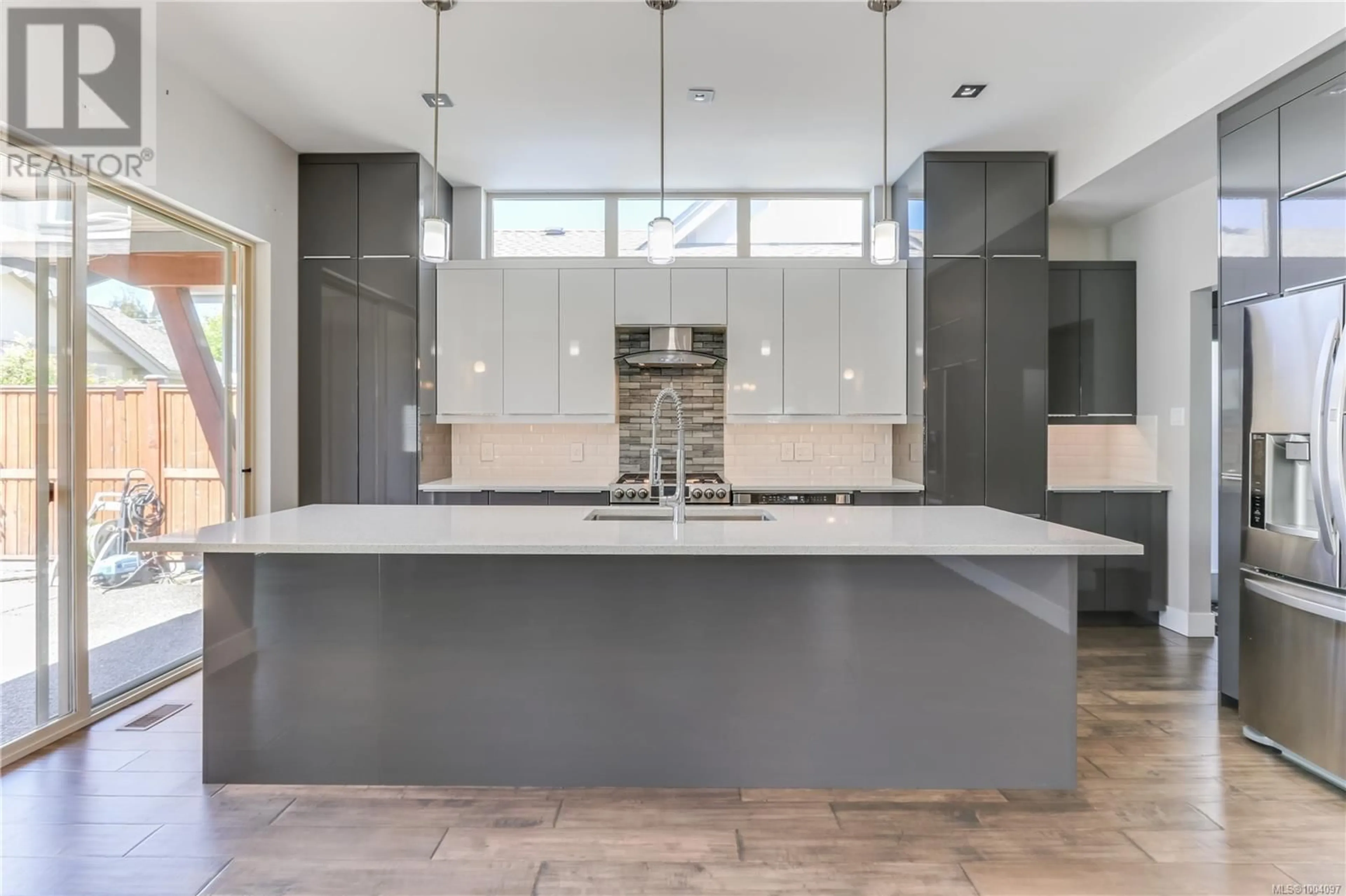 Contemporary kitchen, ceramic/tile floor for 738 WEST RIDGE WAY, Qualicum Beach British Columbia V9K0A9