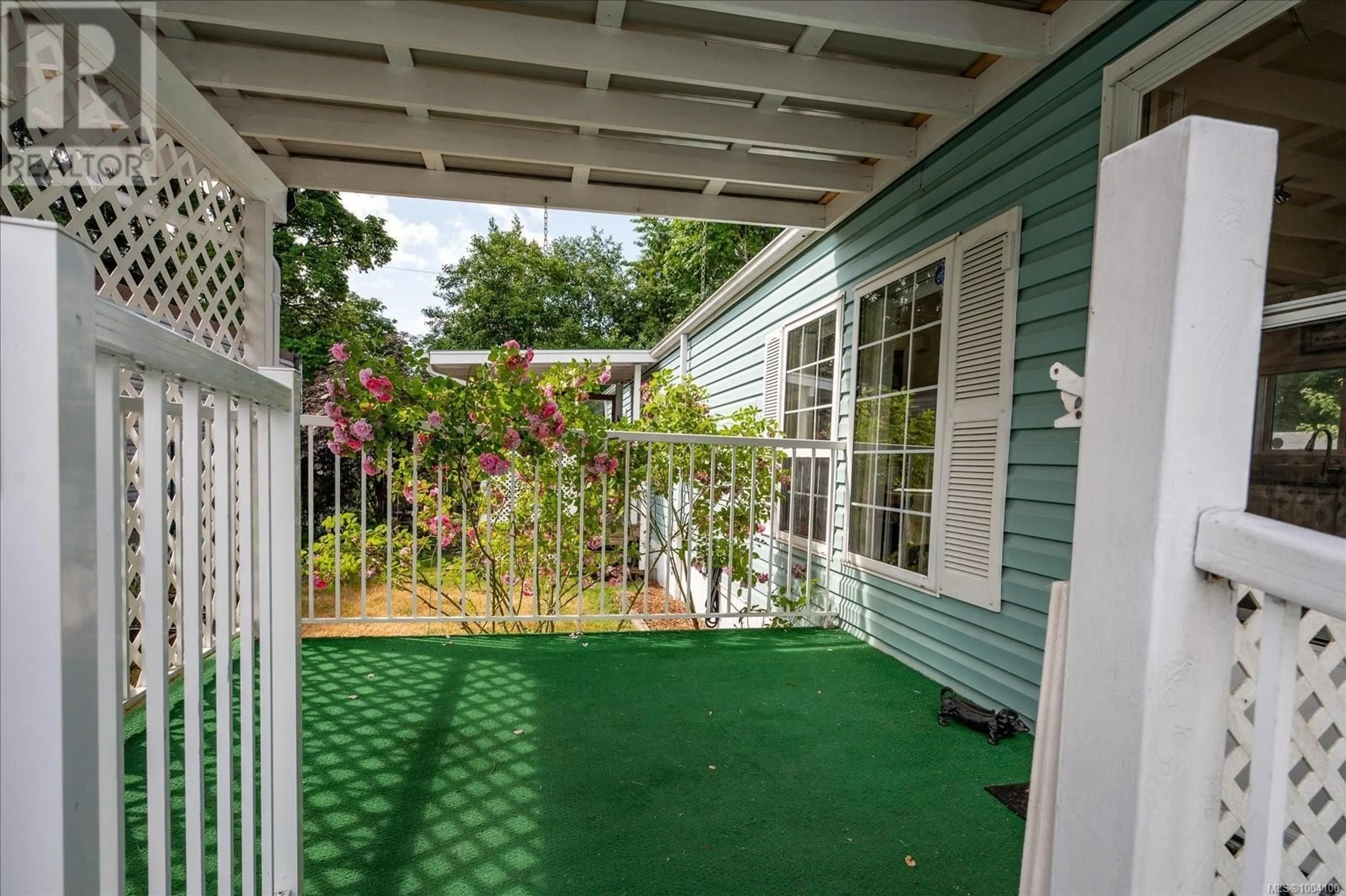 Patio, street for 32 HONEY DRIVE, Nanaimo British Columbia V9R5N1