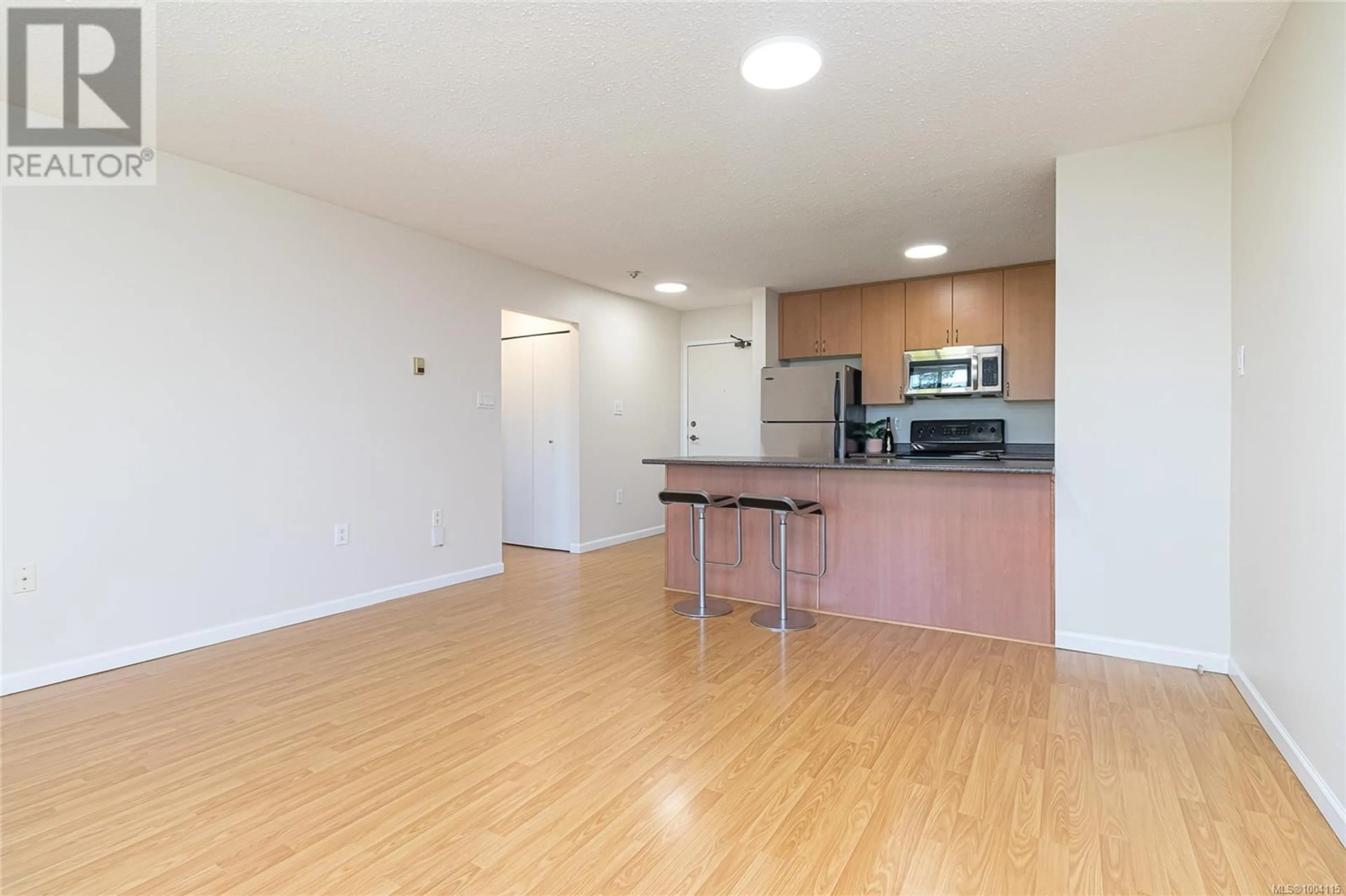 A pic of a room for 511 - 1745 LEIGHTON ROAD, Victoria British Columbia V8R6R6