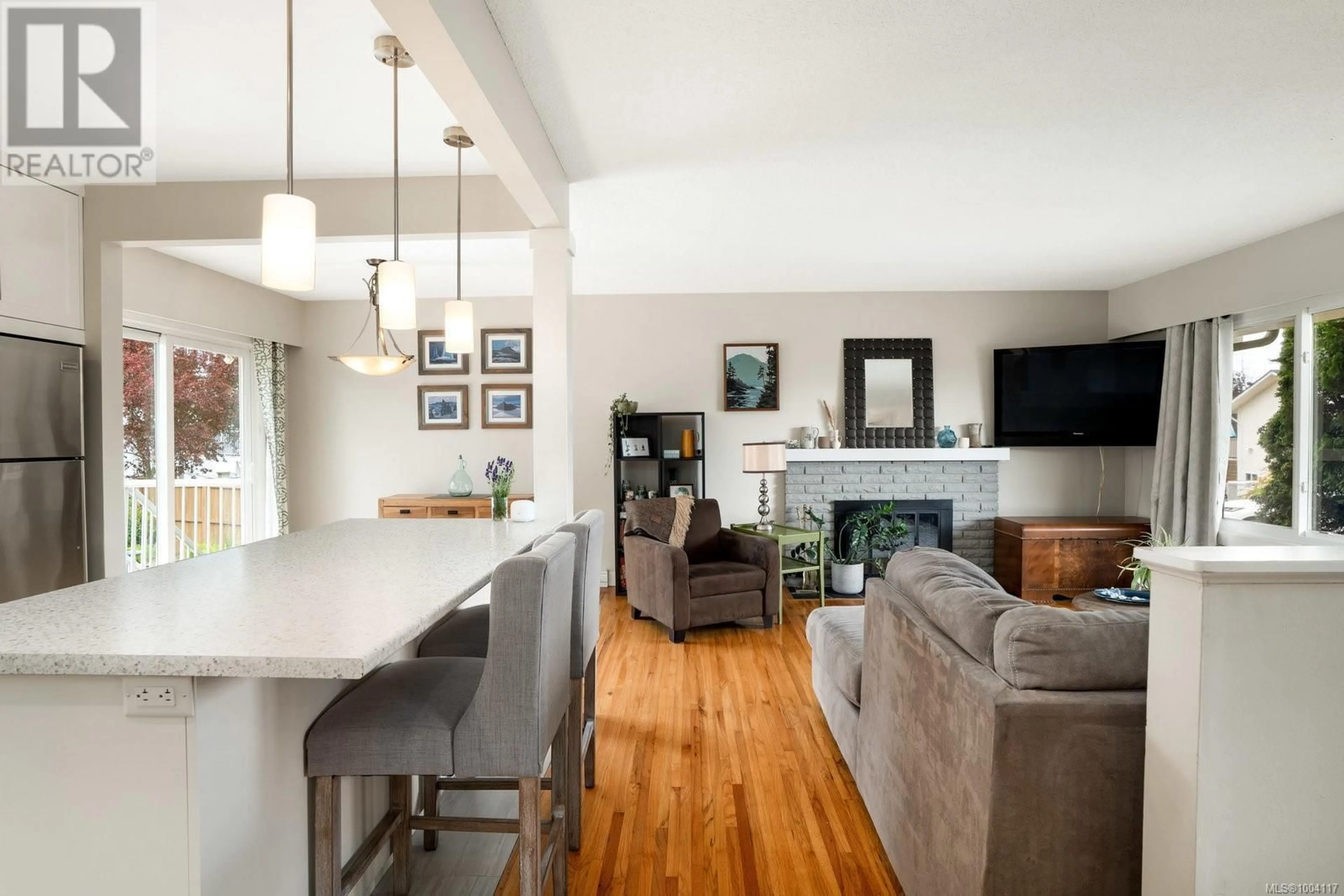 Open concept kitchen, unknown for 10294 SPARLING PLACE, Sidney British Columbia V8L3K3