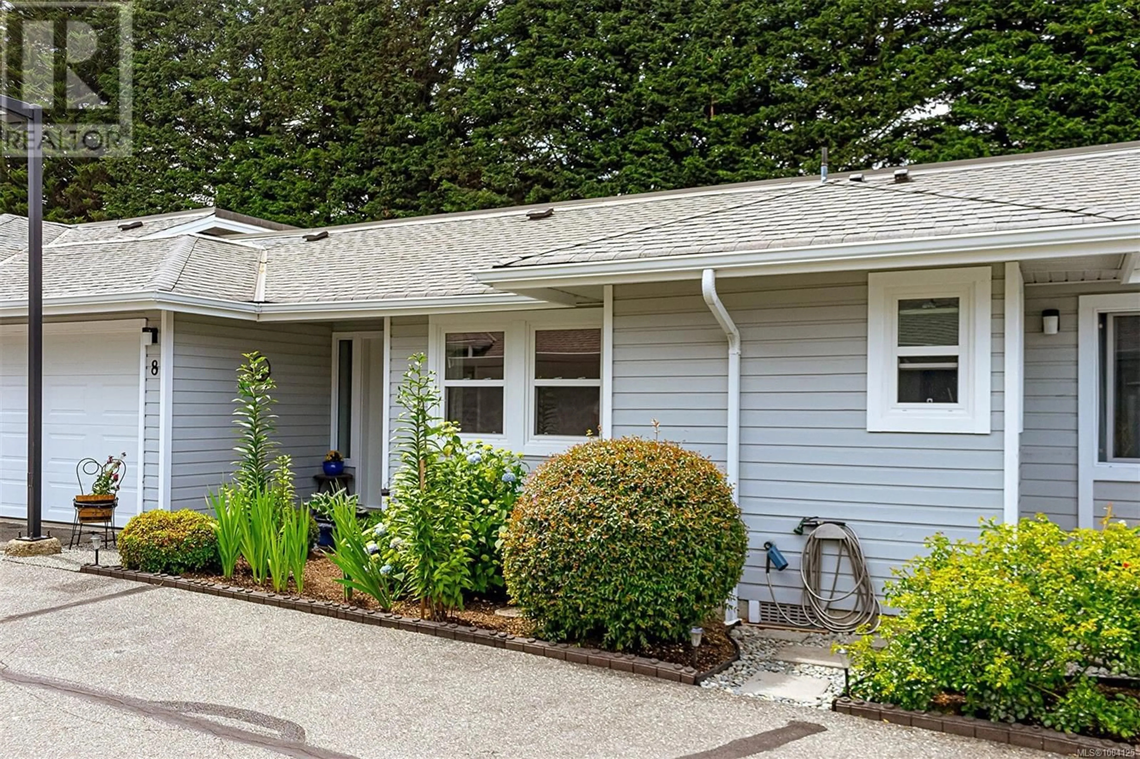 Home with vinyl exterior material, street for 8 - 3966 CEDAR HILL CROSS ROAD, Saanich British Columbia V8P5R4