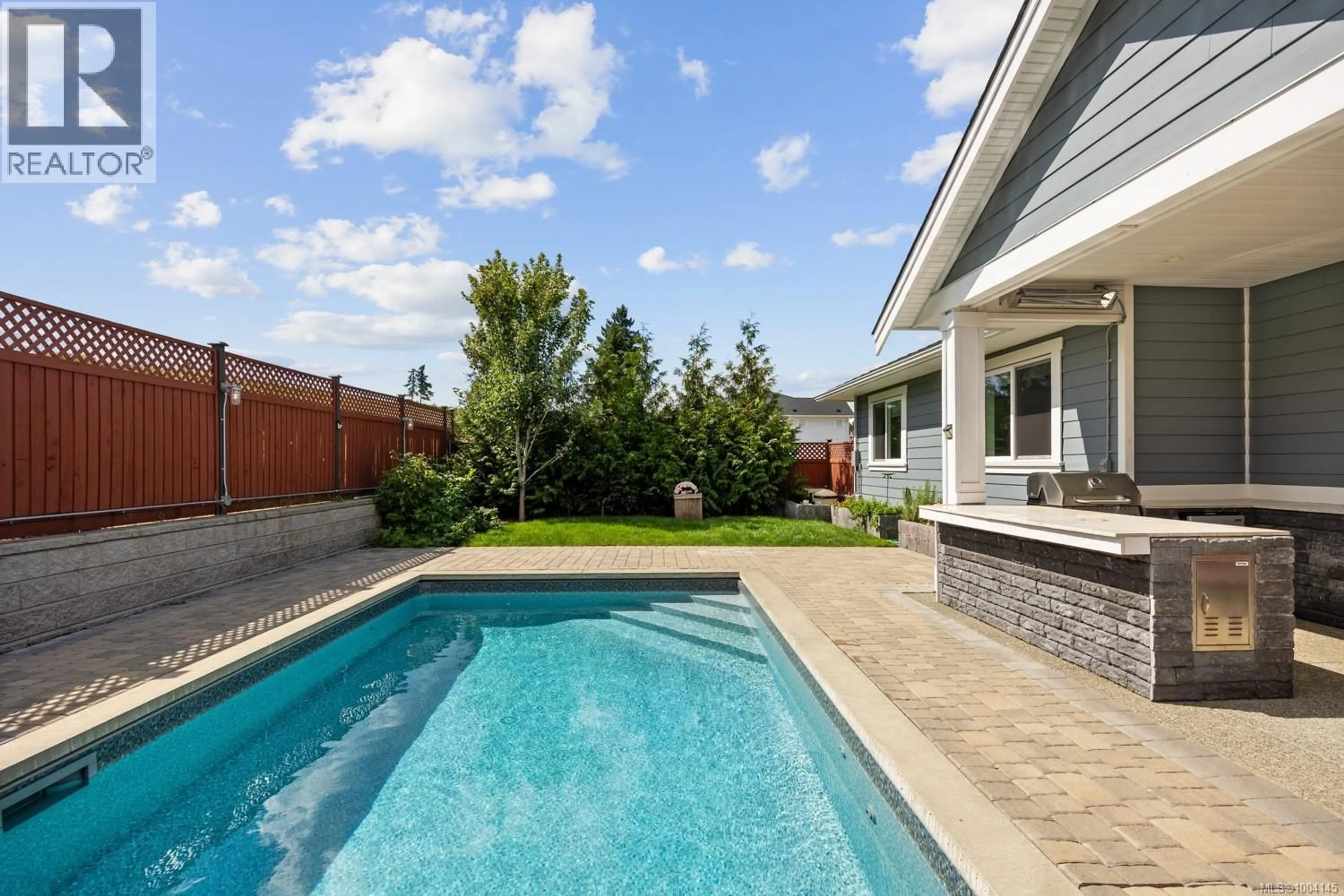 Pool for 1437 CROWN ISLE BOULEVARD, Courtenay British Columbia V9N0G3
