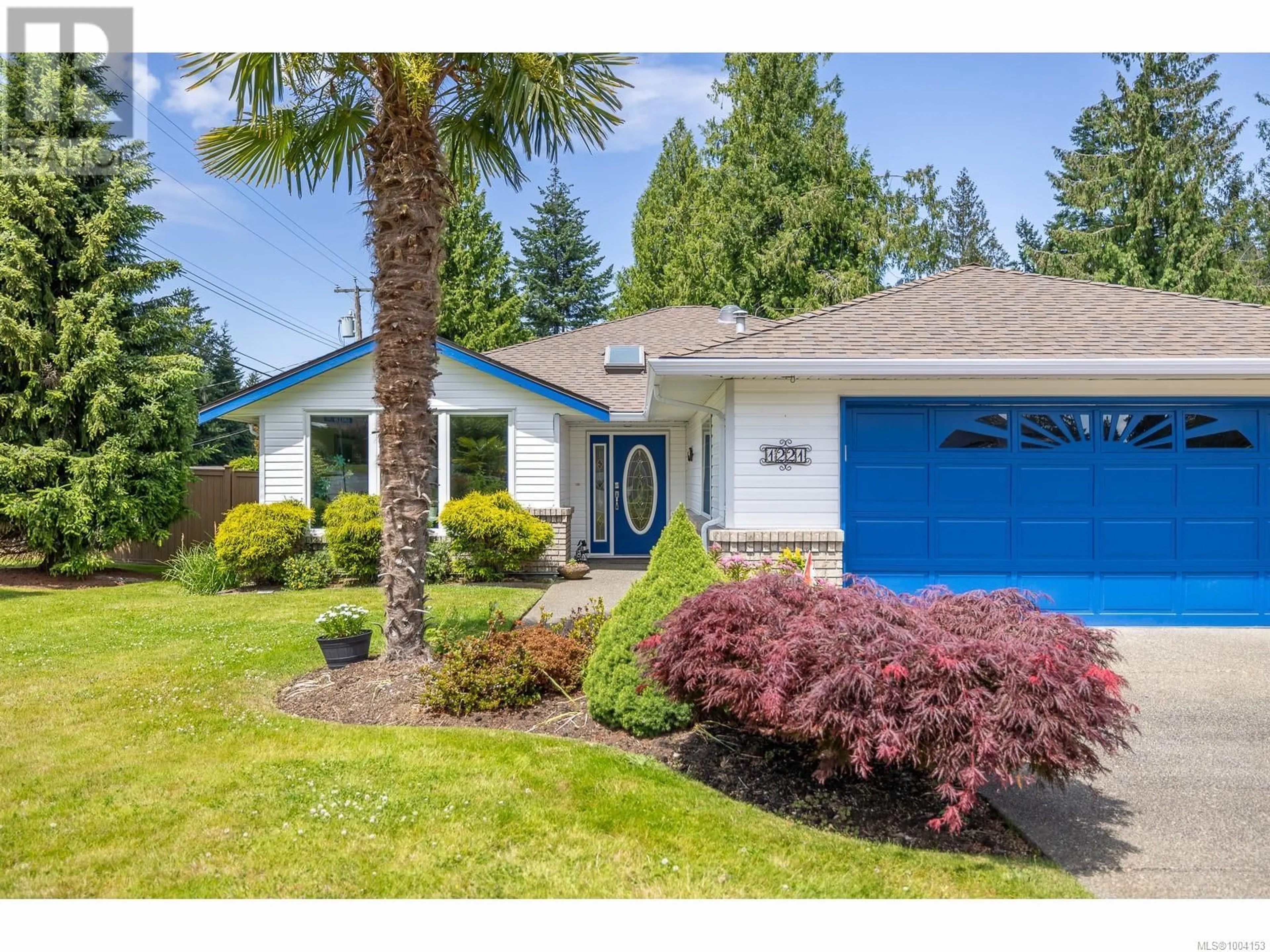 Home with vinyl exterior material, unknown for 1221 GREEN CLOSE, Qualicum Beach British Columbia V9K2M3