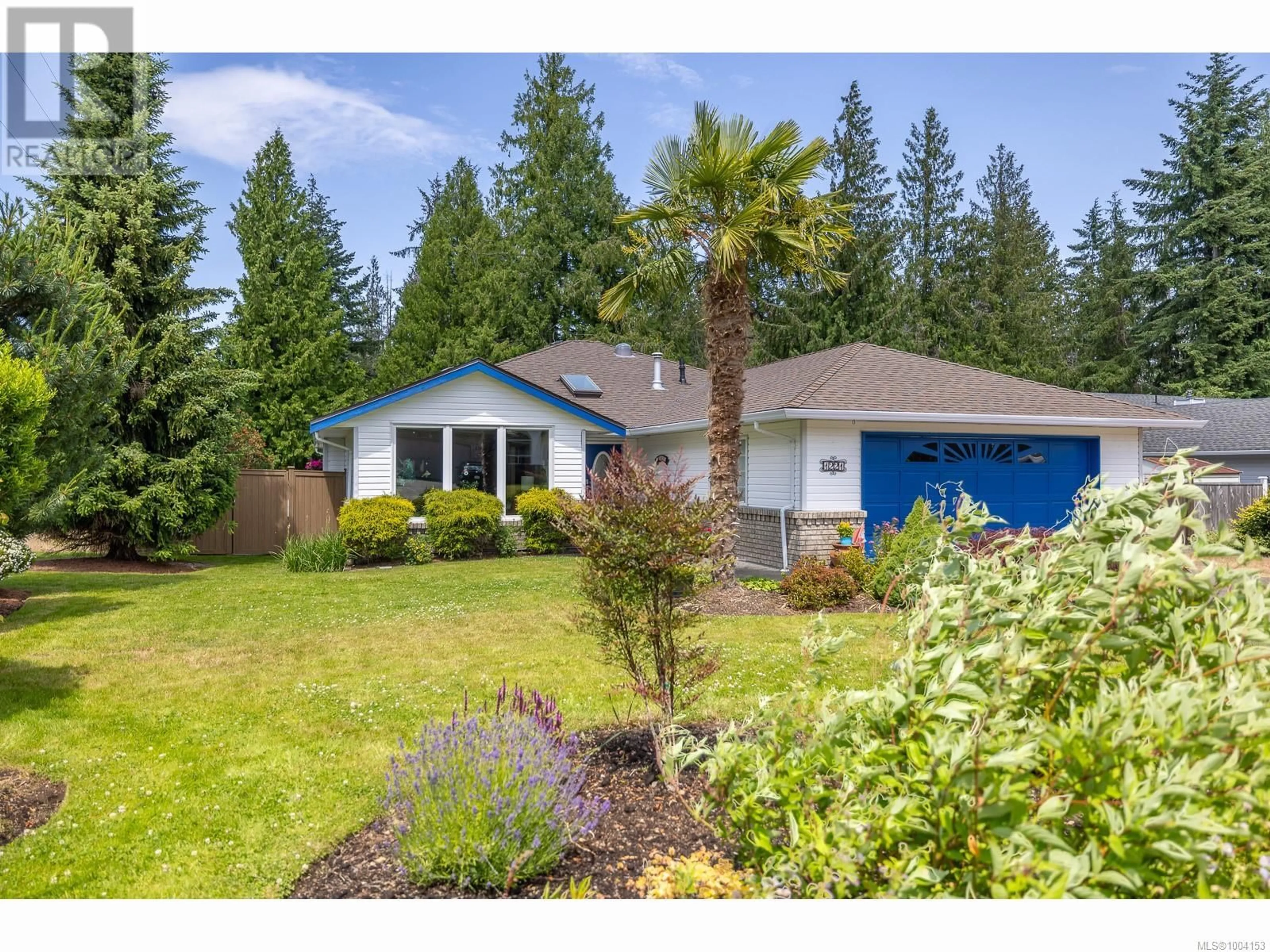 Home with vinyl exterior material, unknown for 1221 GREEN CLOSE, Qualicum Beach British Columbia V9K2M3