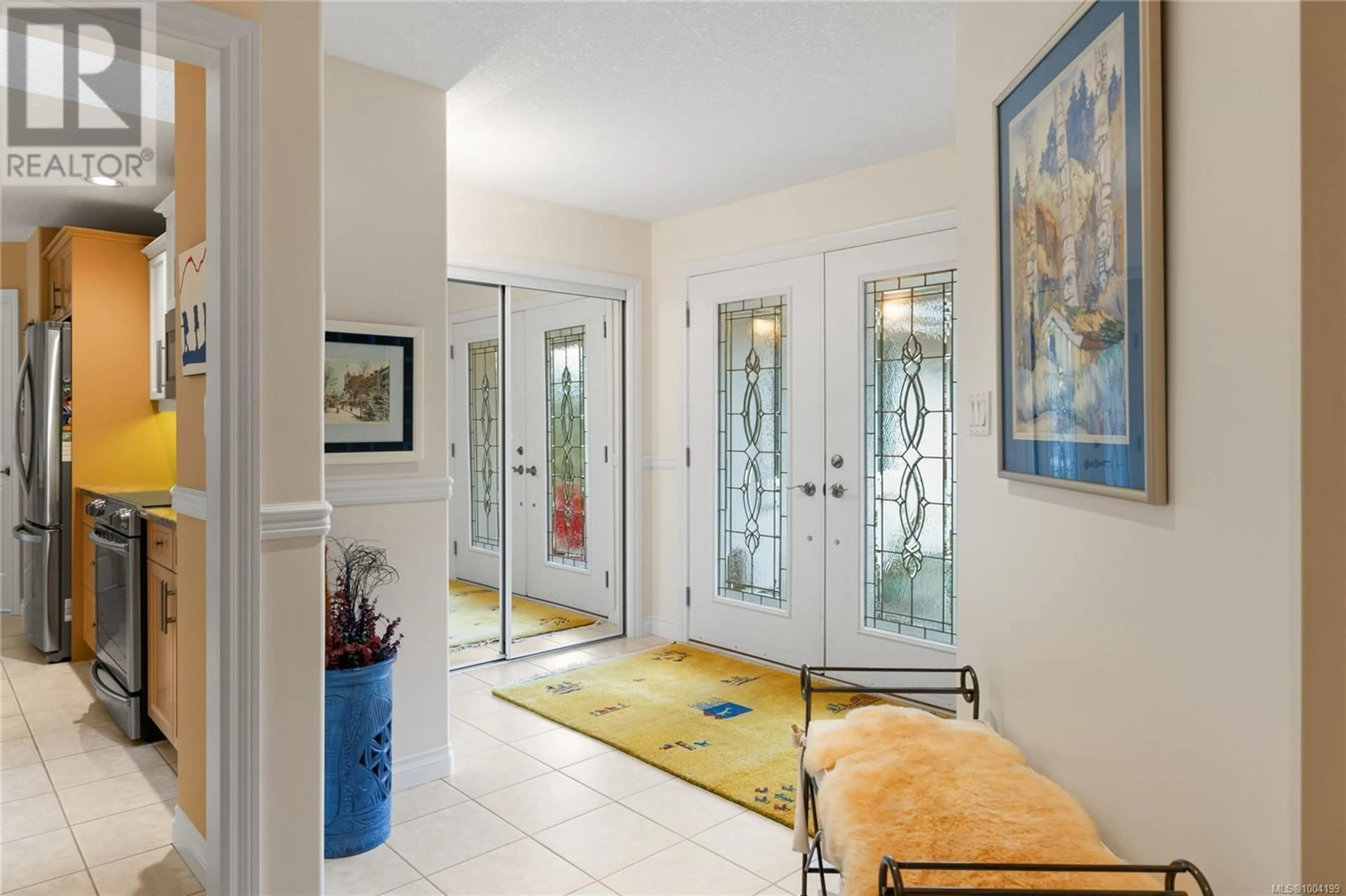 Indoor entryway for 2544 ANDOVER ROAD, Nanoose Bay British Columbia V9P9K5