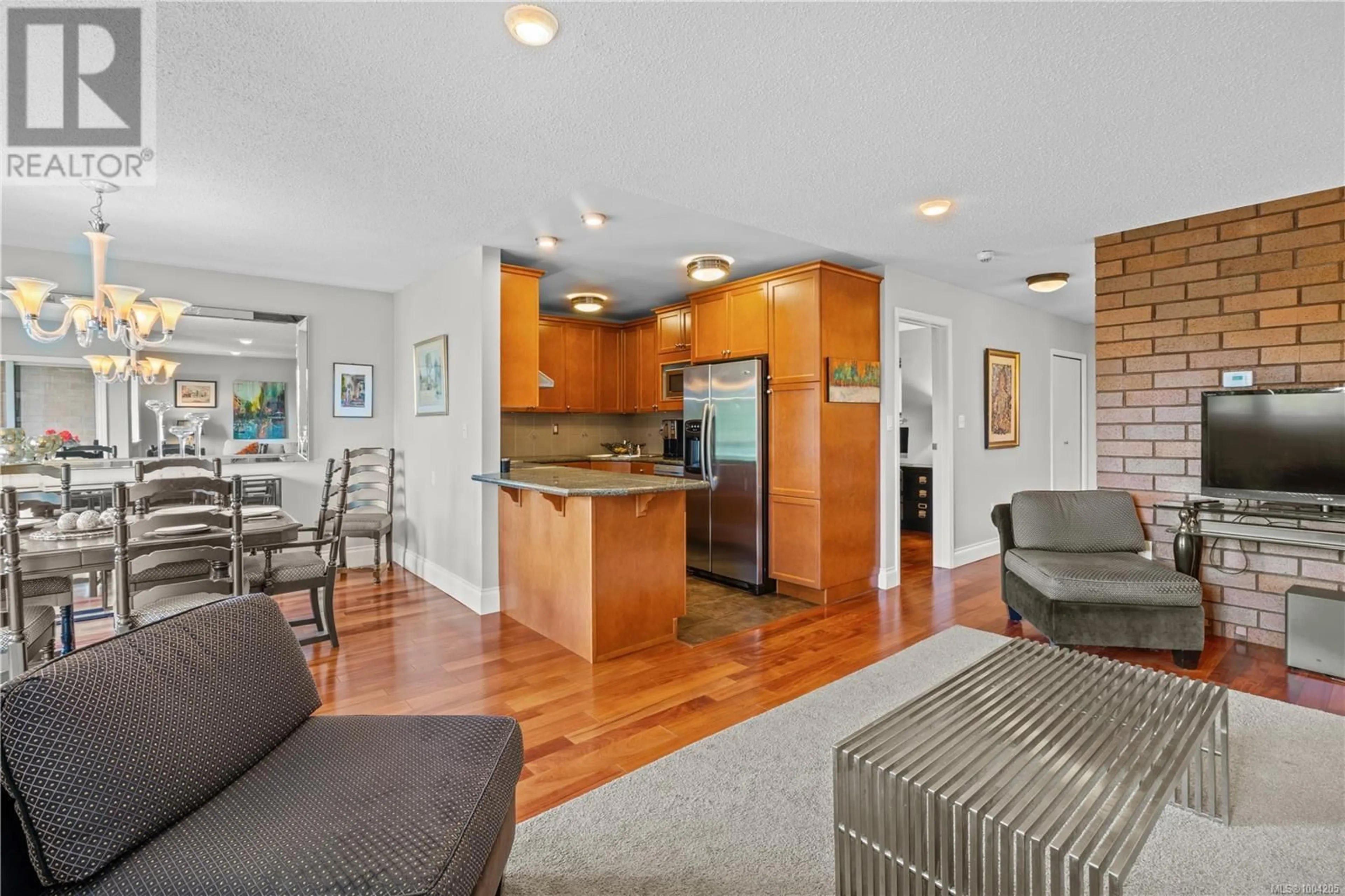 Open concept kitchen, unknown for 103 - 105 GORGE ROAD EAST, Victoria British Columbia V9A6Z3