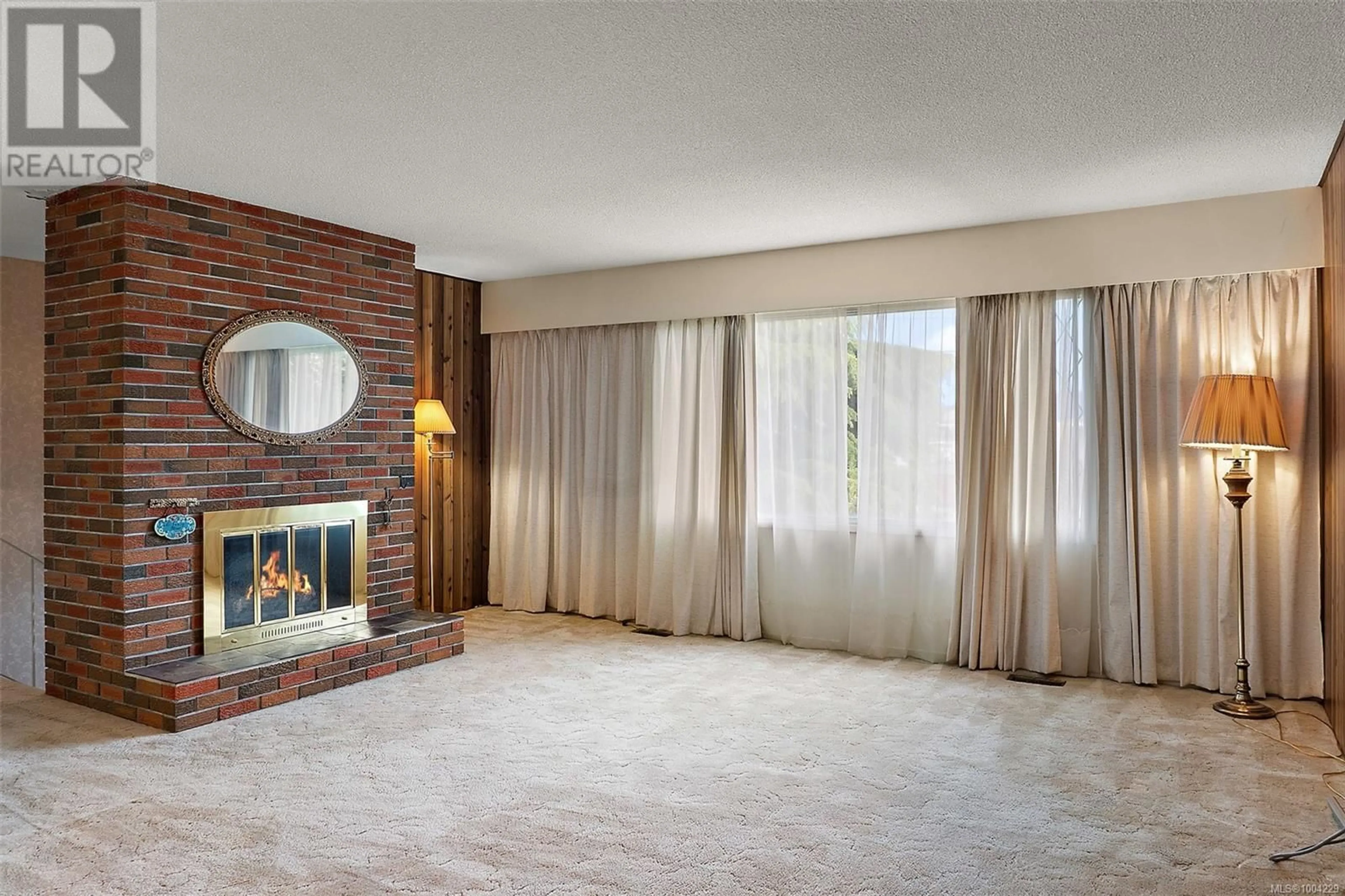 Unknown for 10327 BOWERBANK ROAD, Sidney British Columbia V8L3L2