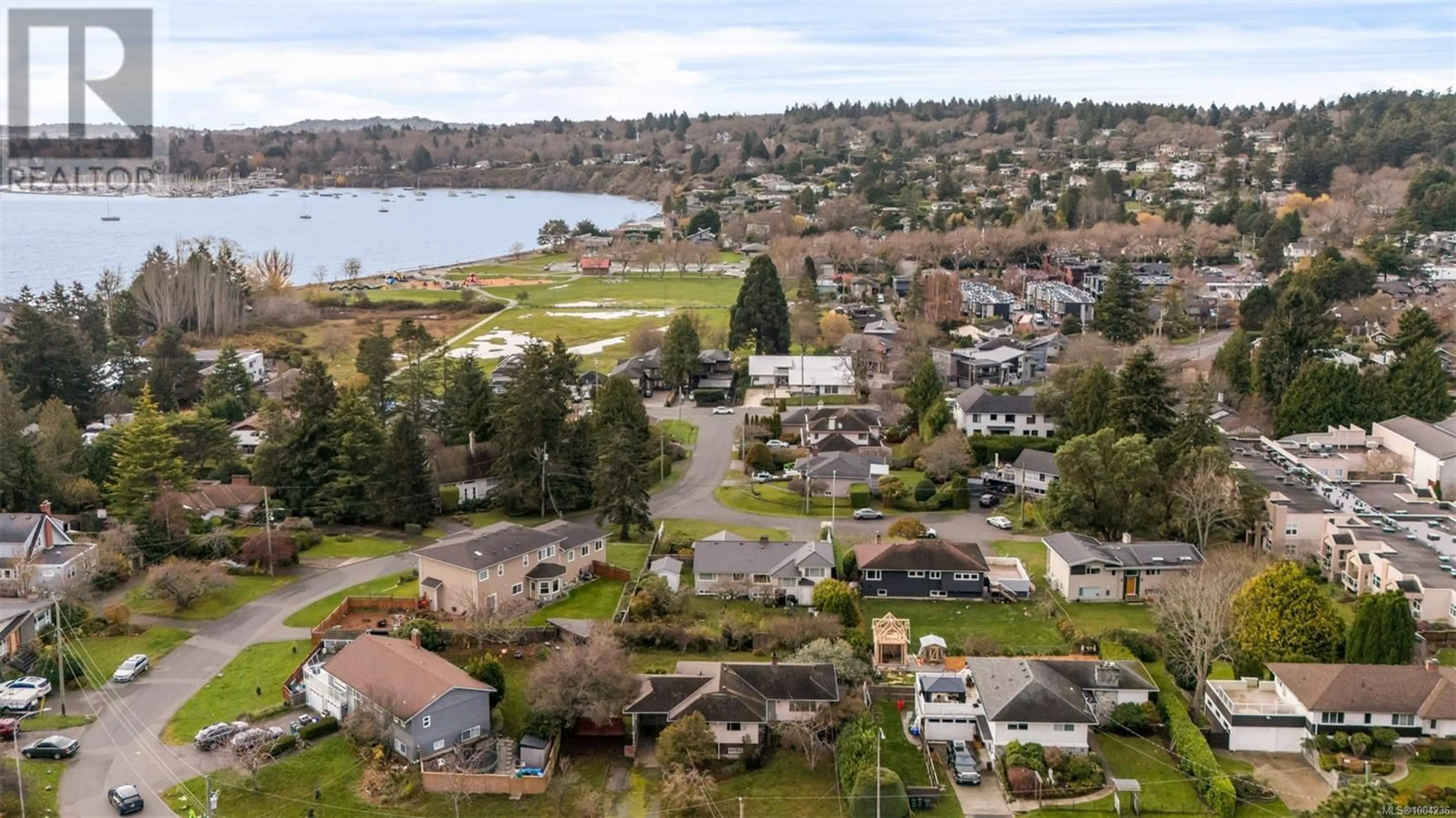 A pic from outside/outdoor area/front of a property/back of a property/a pic from drone, water/lake/river/ocean view for 3950 CHERRILEE CRESCENT, Saanich British Columbia V8N1R9