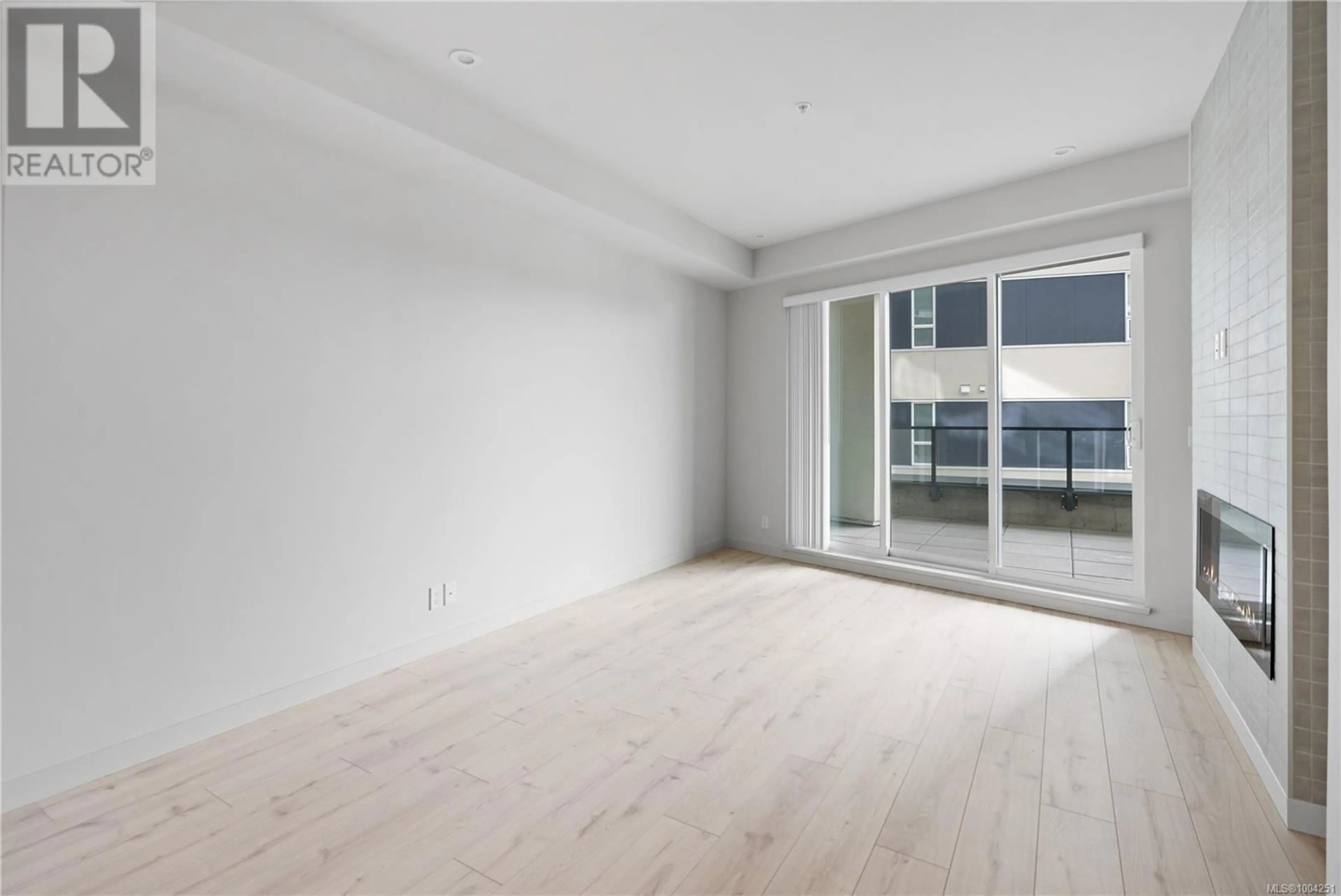 A pic of a room for 205 - 947 WHIRLAWAY CRESCENT, Langford British Columbia V9B6W6