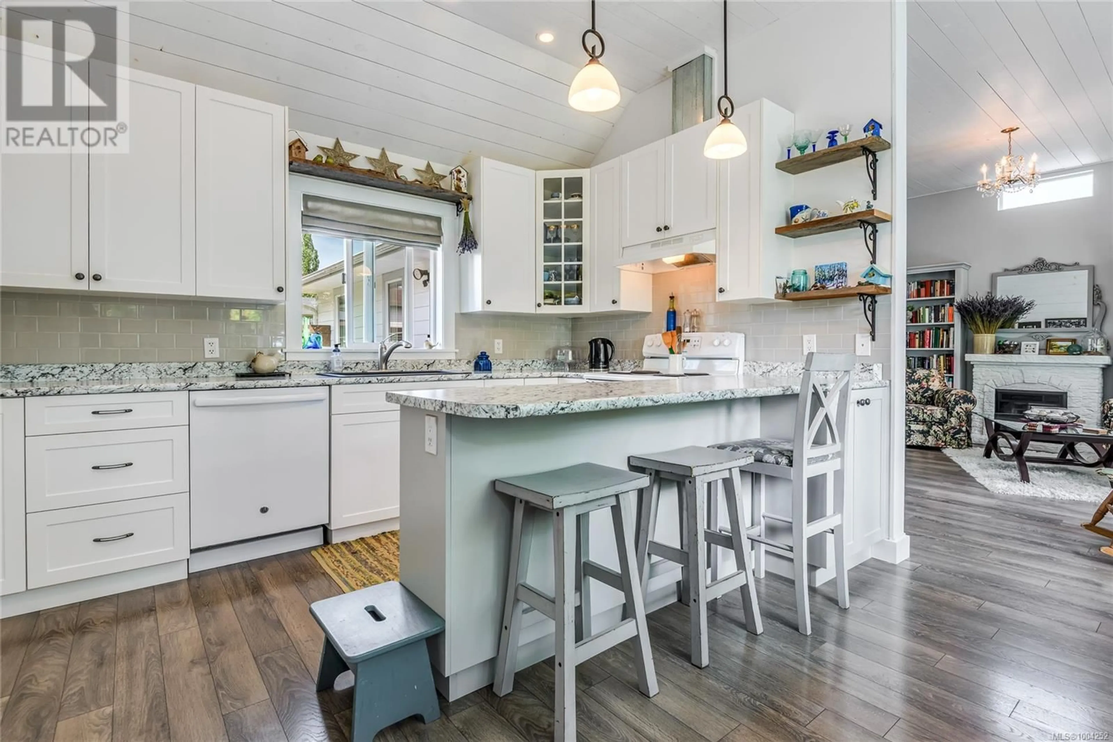 Open concept kitchen, unknown for 1878 NUNNS ROAD, Campbell River British Columbia V9W1G9