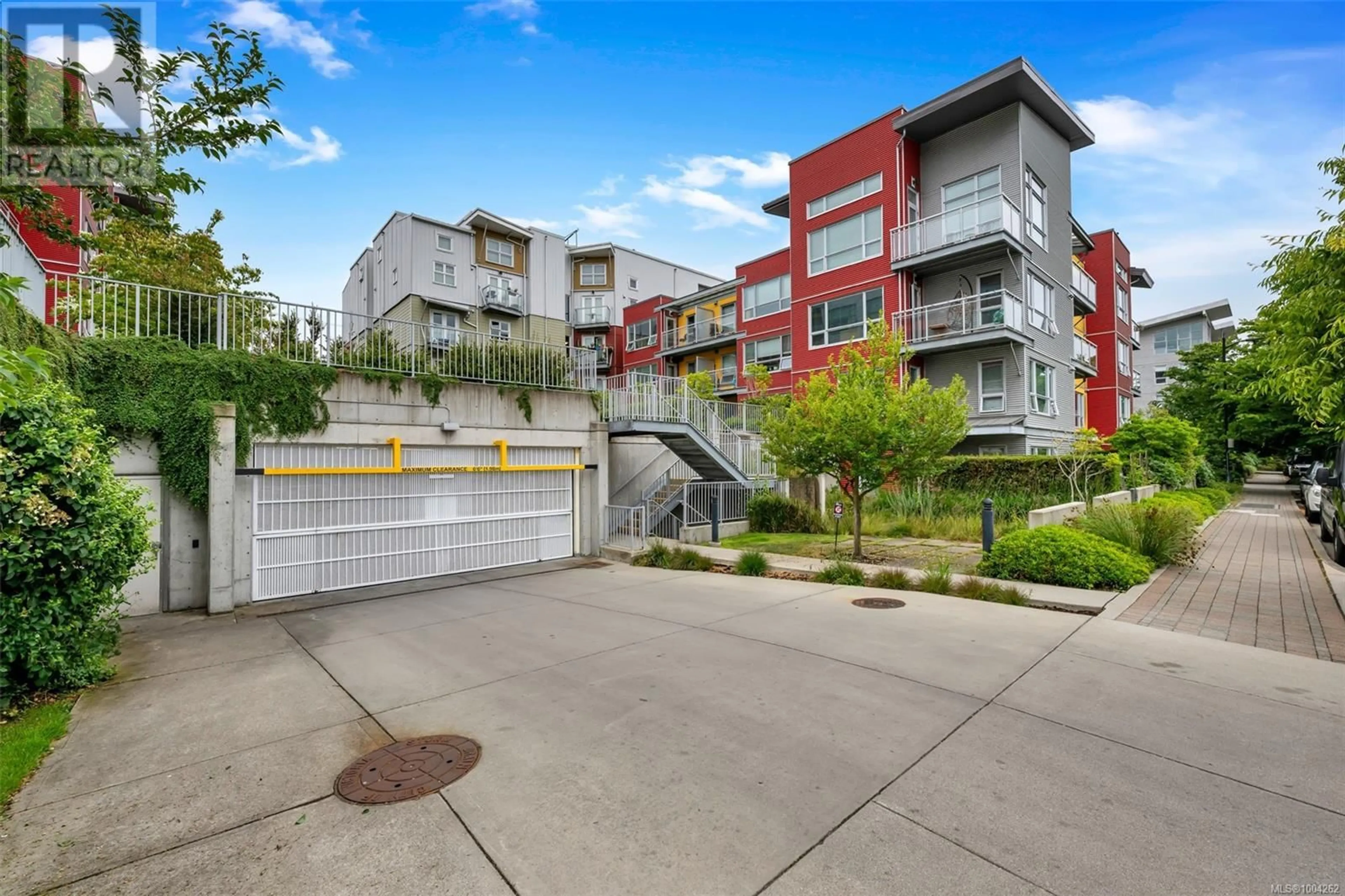 Unknown for 208 - 787 TYEE ROAD, Victoria British Columbia V9A7R5