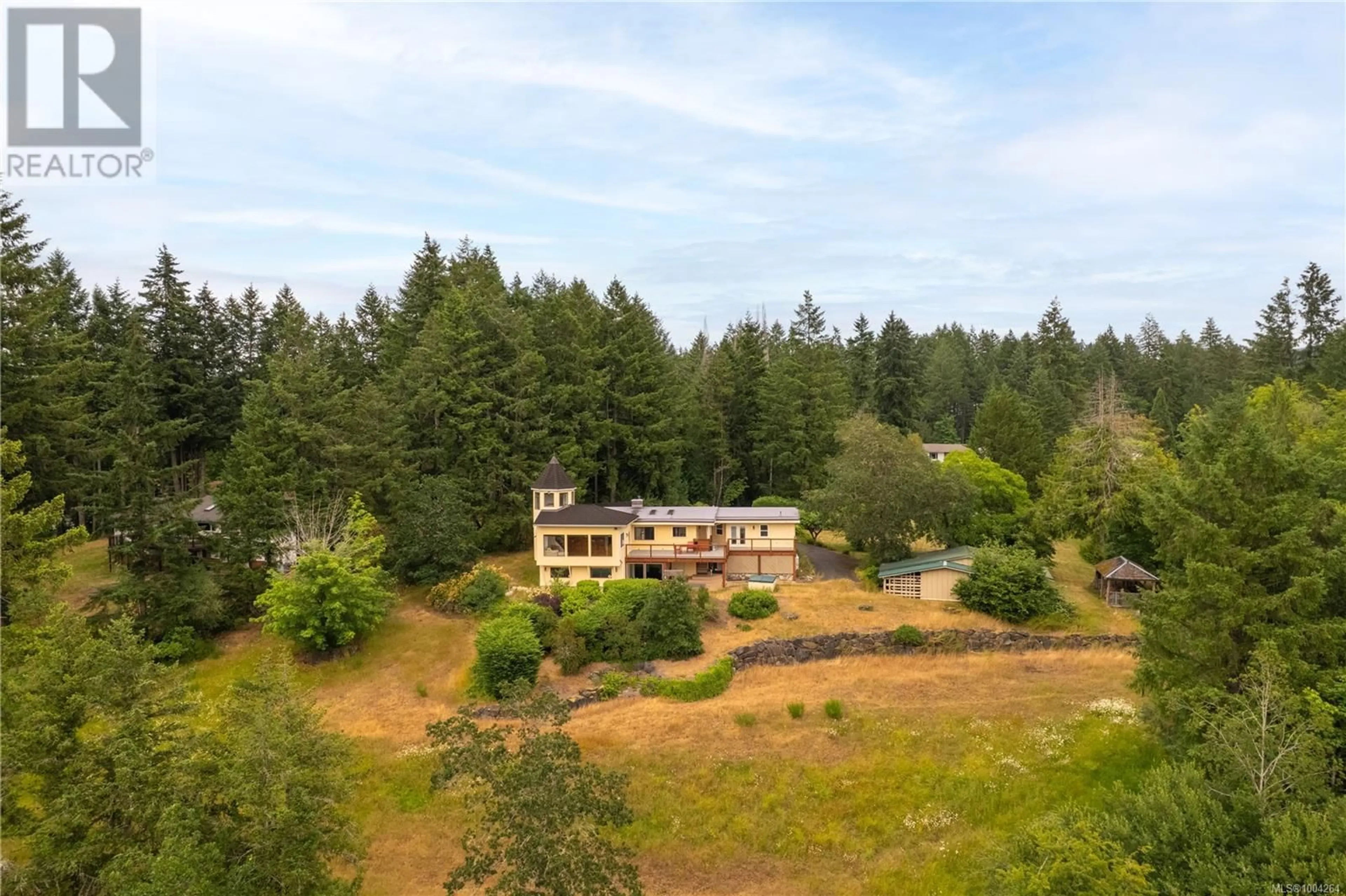 A pic from outside/outdoor area/front of a property/back of a property/a pic from drone, unknown for 2439 CALAIS ROAD, Duncan British Columbia V9L5V5