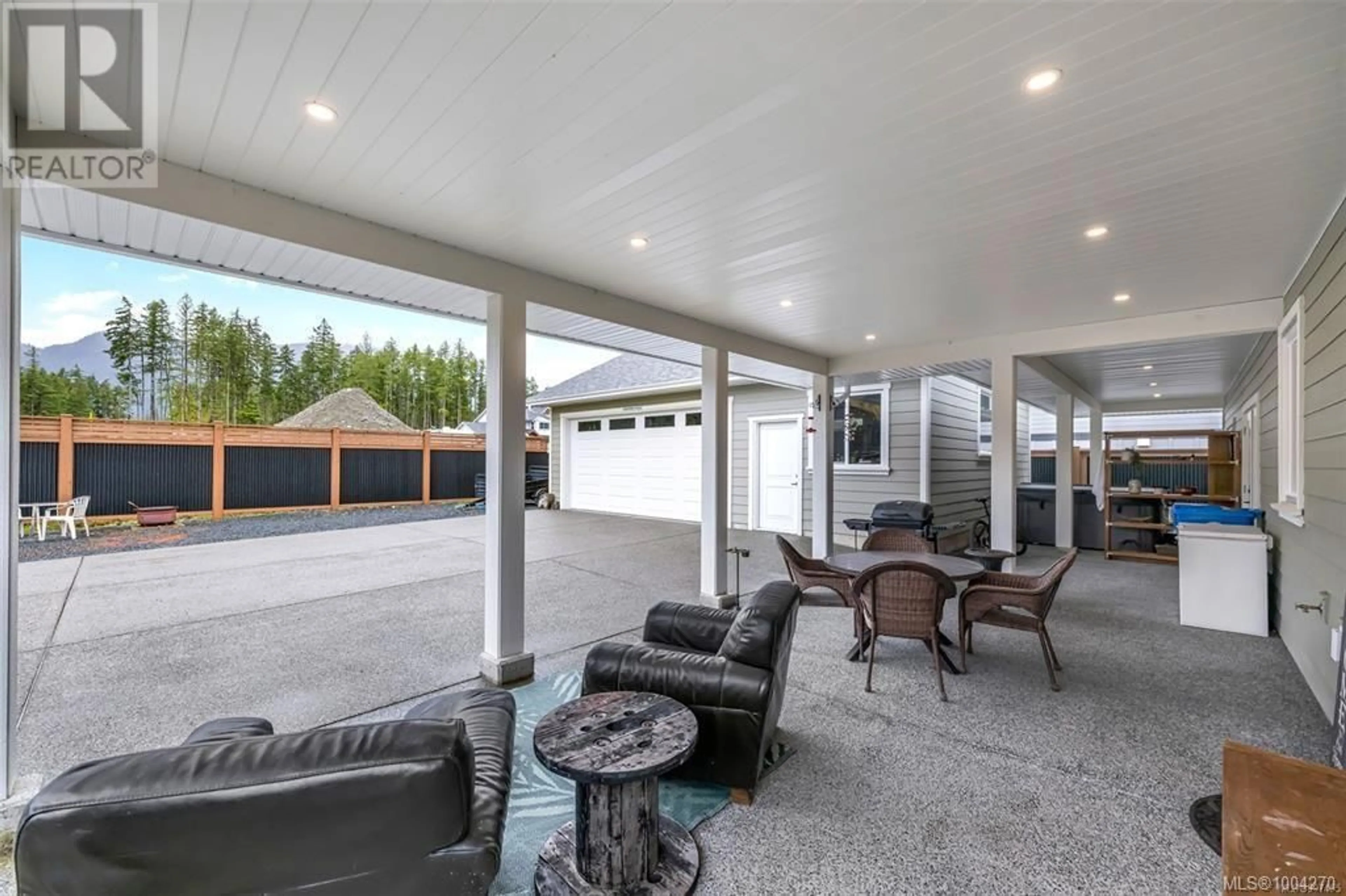 Patio, mountain view for 168 EDGEWOOD DRIVE, Lake Cowichan British Columbia V0R2G0
