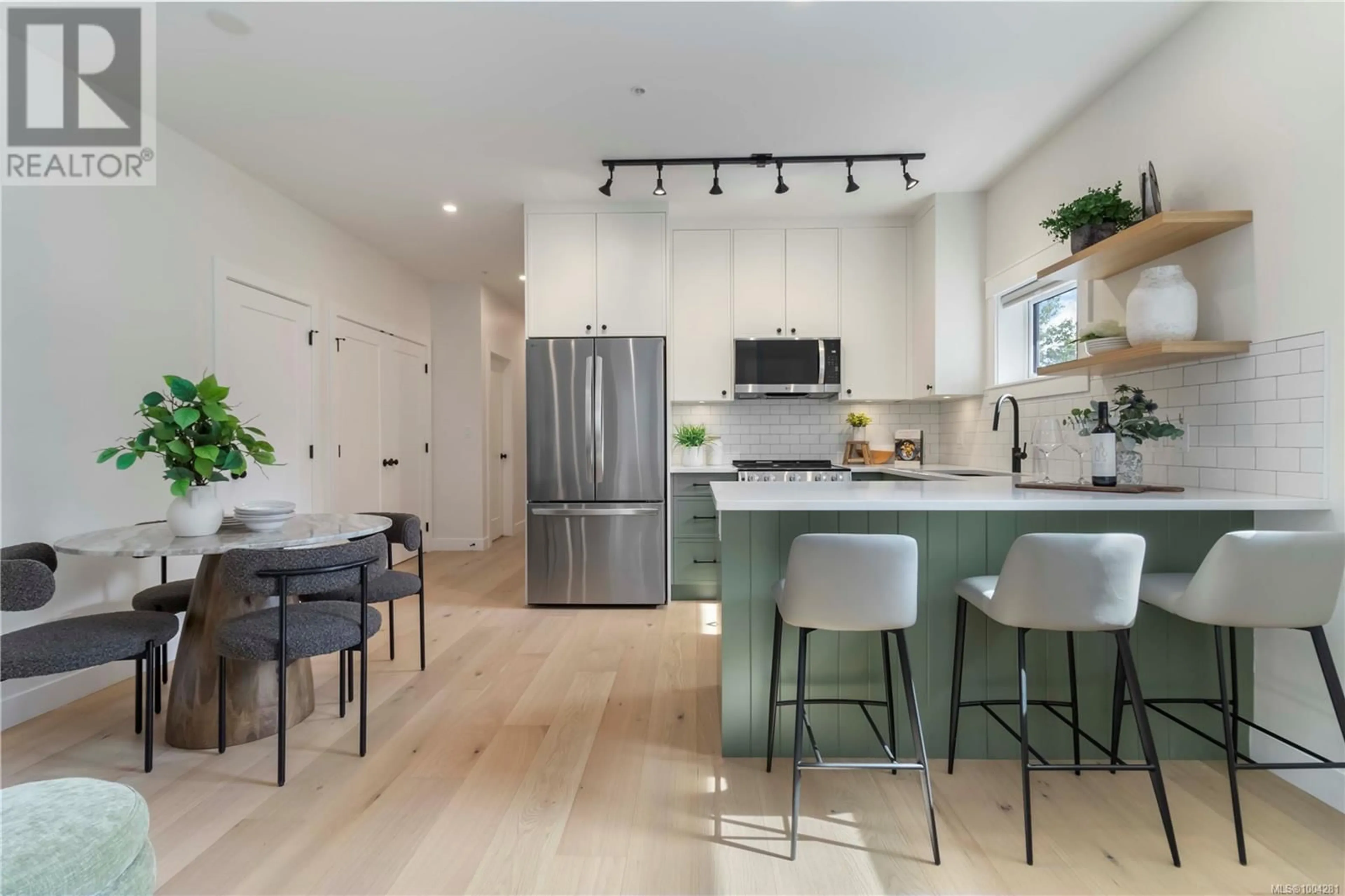 Open concept kitchen, unknown for 1 - 633 BELTON AVENUE, Victoria British Columbia V9A2Z5