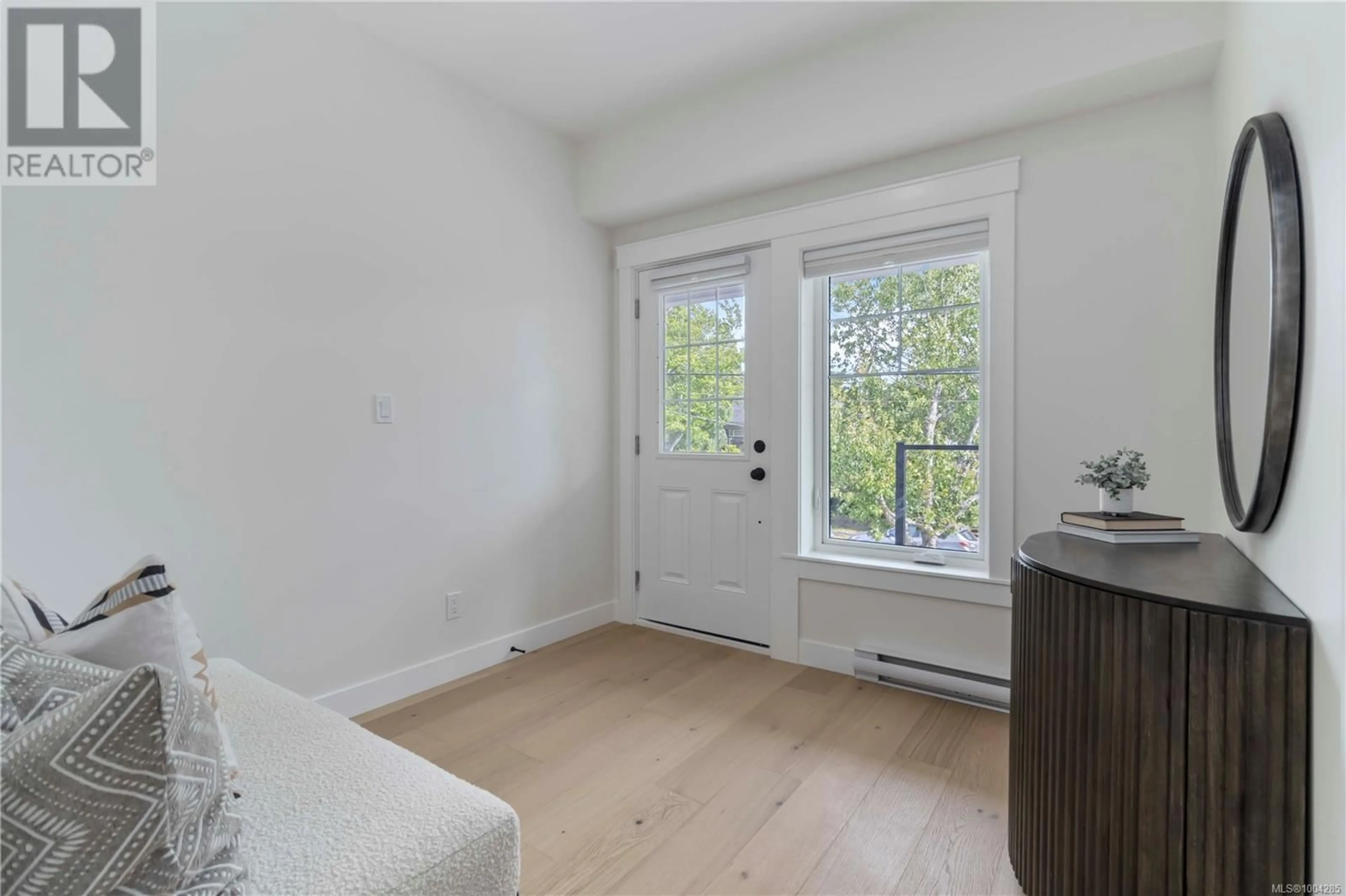 A pic of a room for 3 - 633 BELTON AVENUE, Victoria British Columbia V9A2Z5
