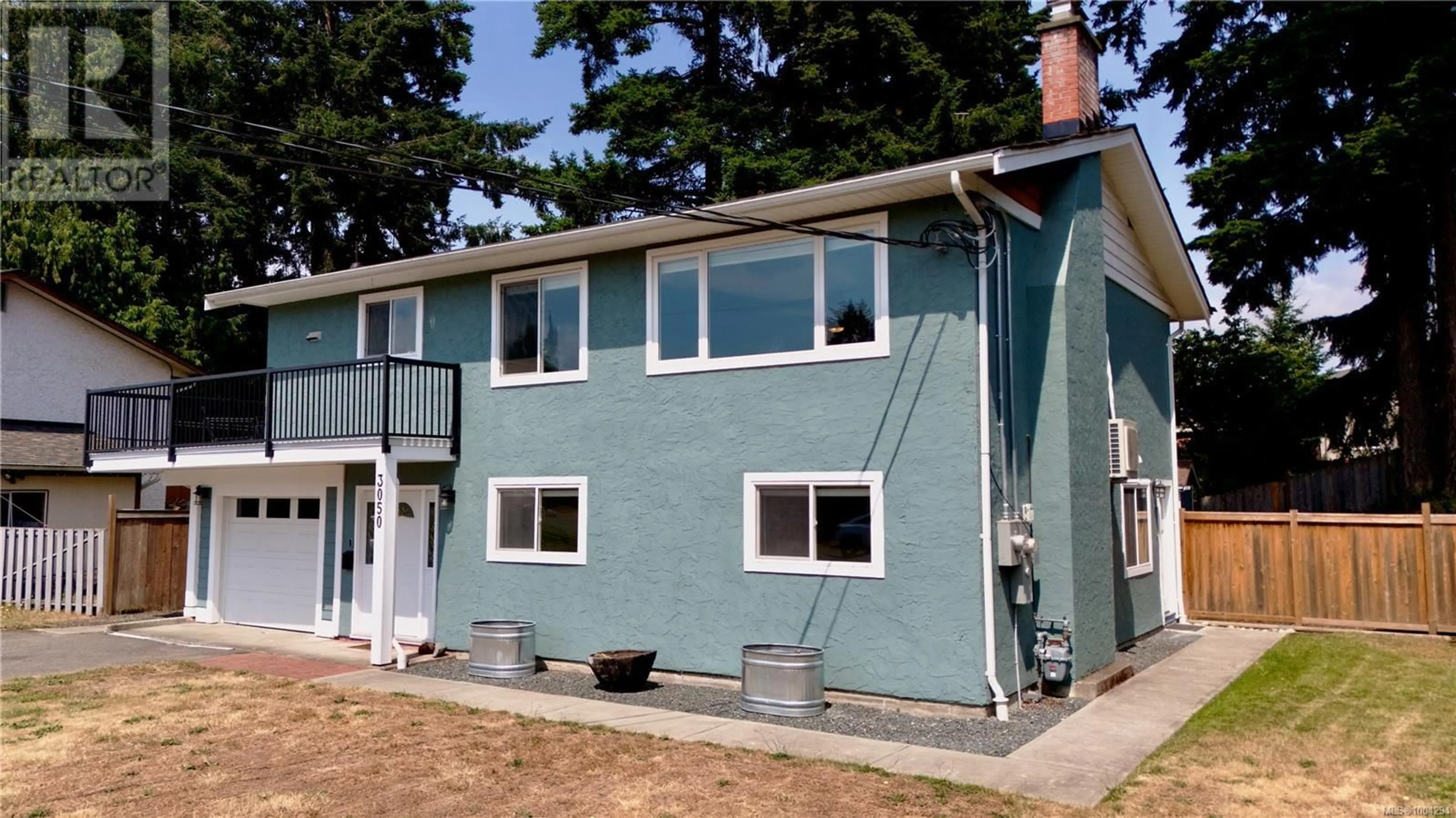 Home with vinyl exterior material, building for 3050 SHOREVIEW DRIVE, Langford British Columbia V9B4K5