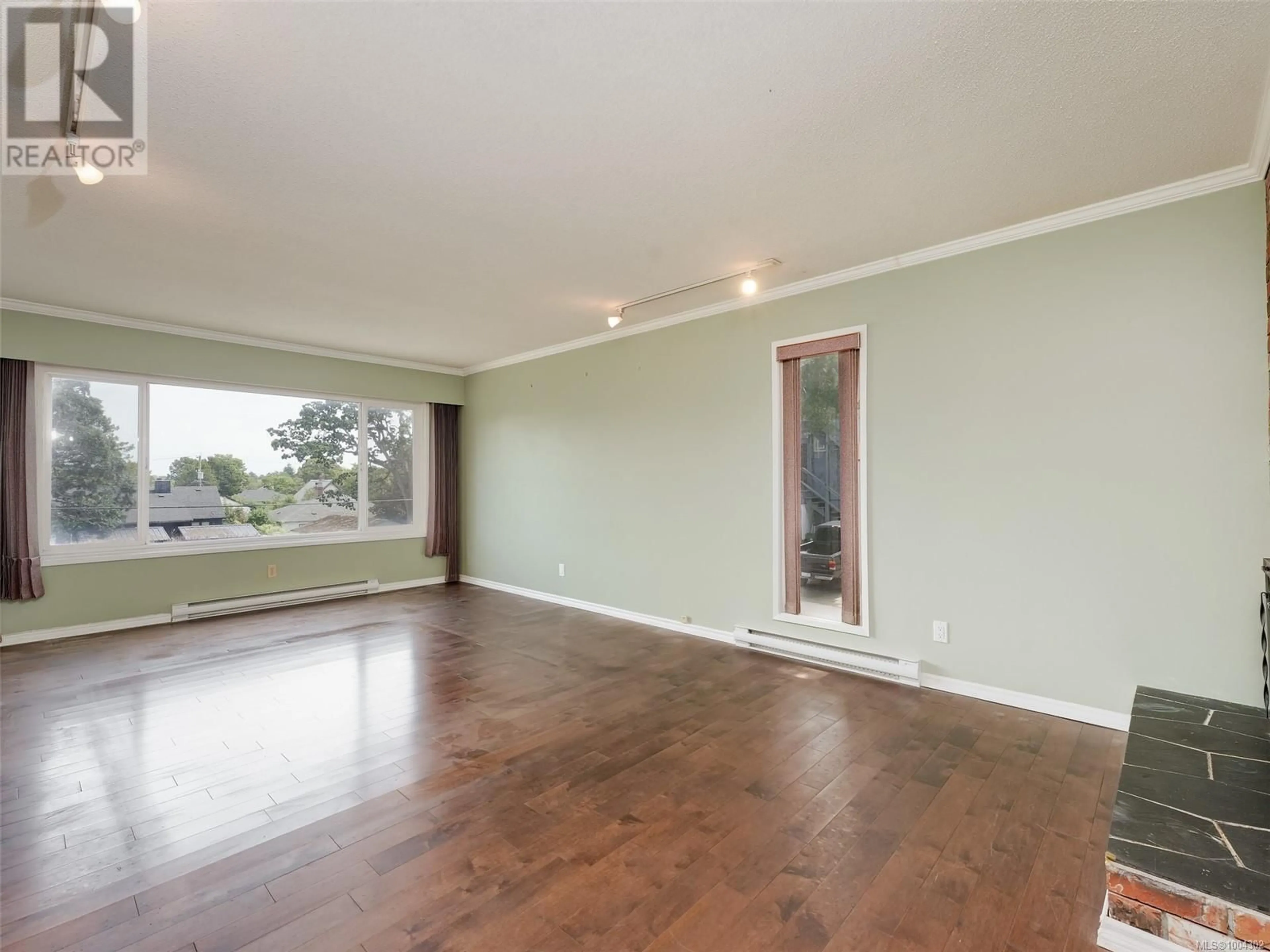 A pic of a room for 2520 FIFTH STREET, Victoria British Columbia V8T4A8