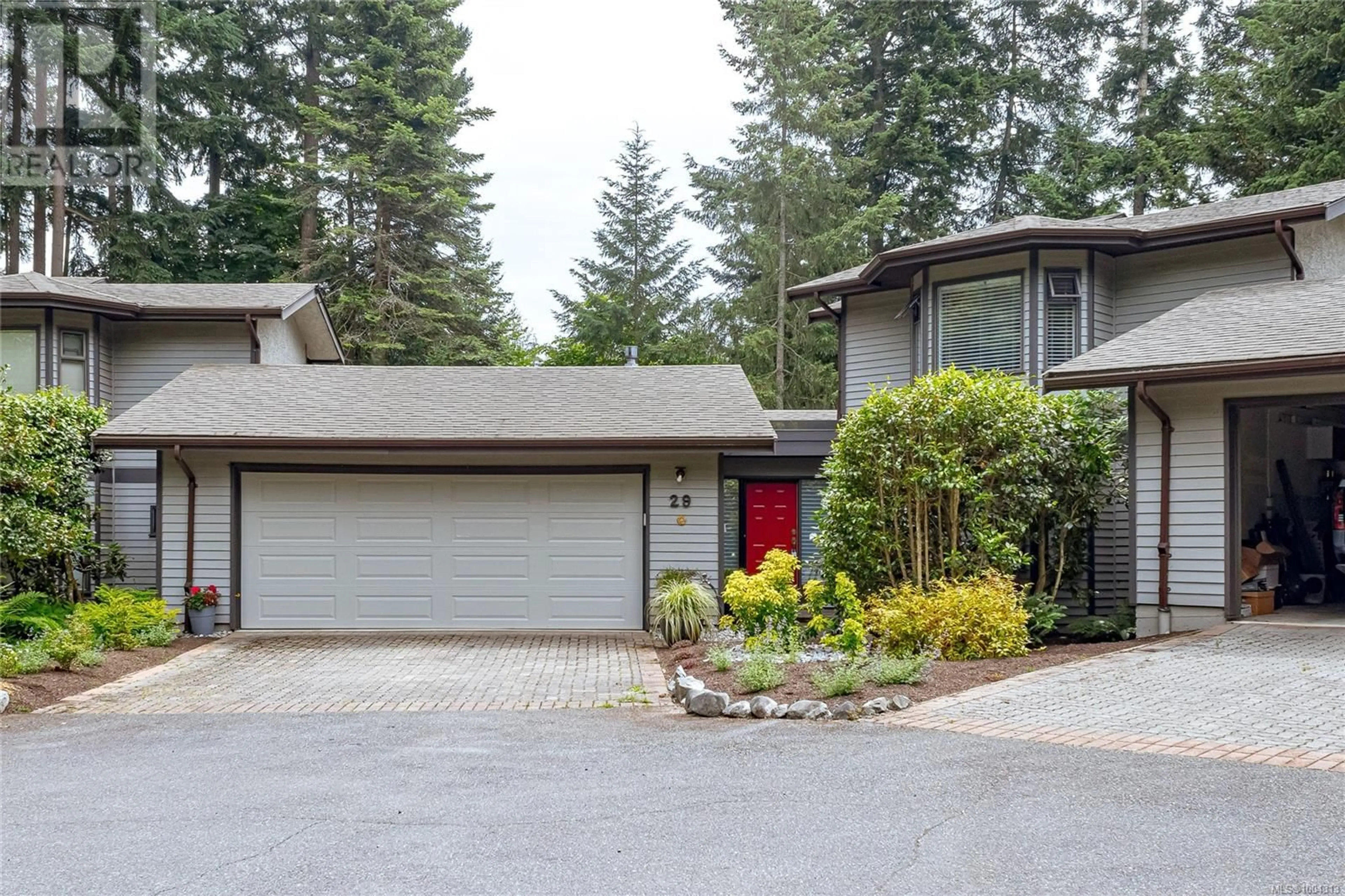 Home with vinyl exterior material, street for 29 - 1255 WAIN ROAD, North Saanich British Columbia V8L4R4