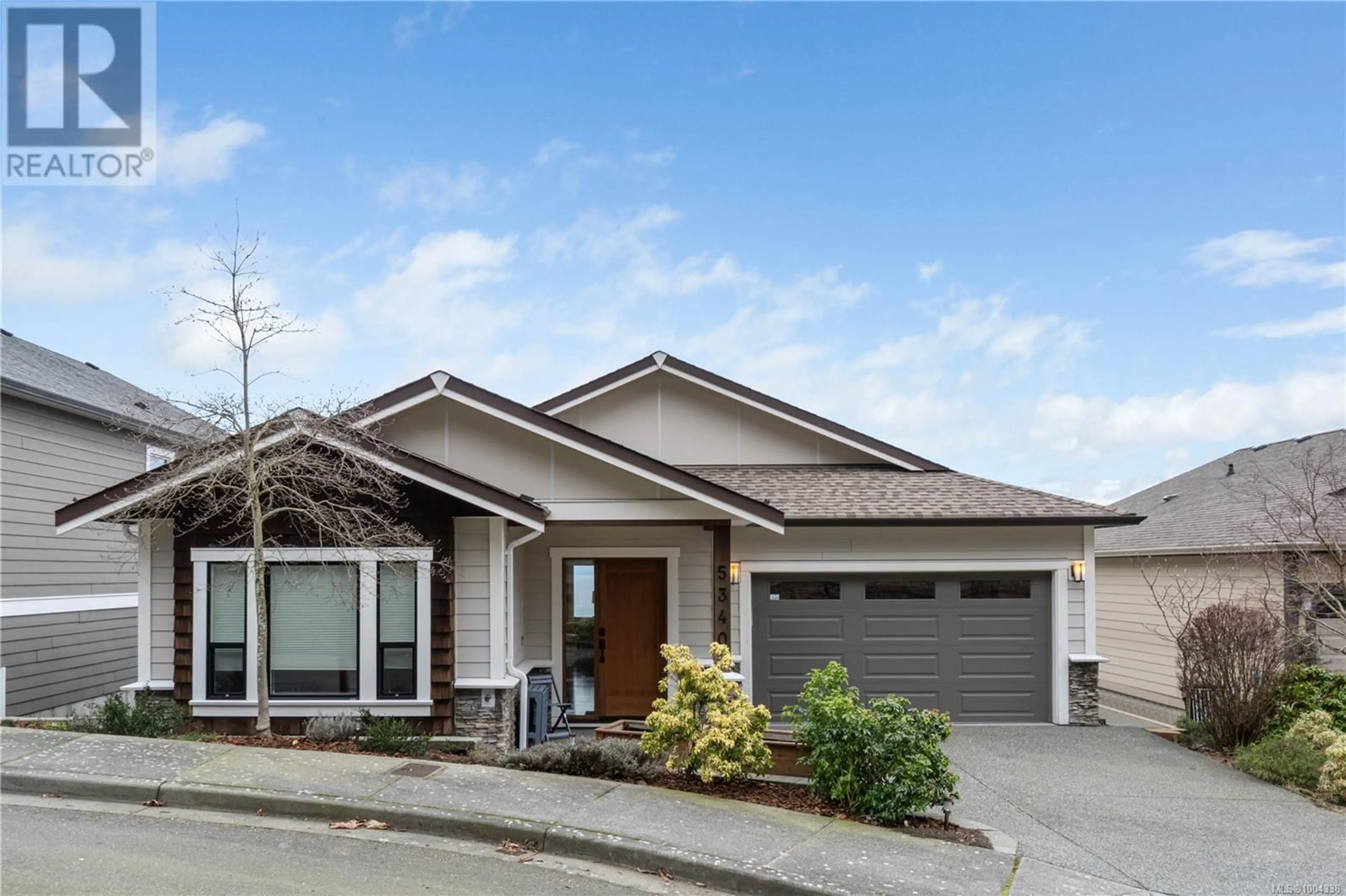 Home with vinyl exterior material, street for 5340 ROYAL SEA VIEW, Nanaimo British Columbia V9T0B9
