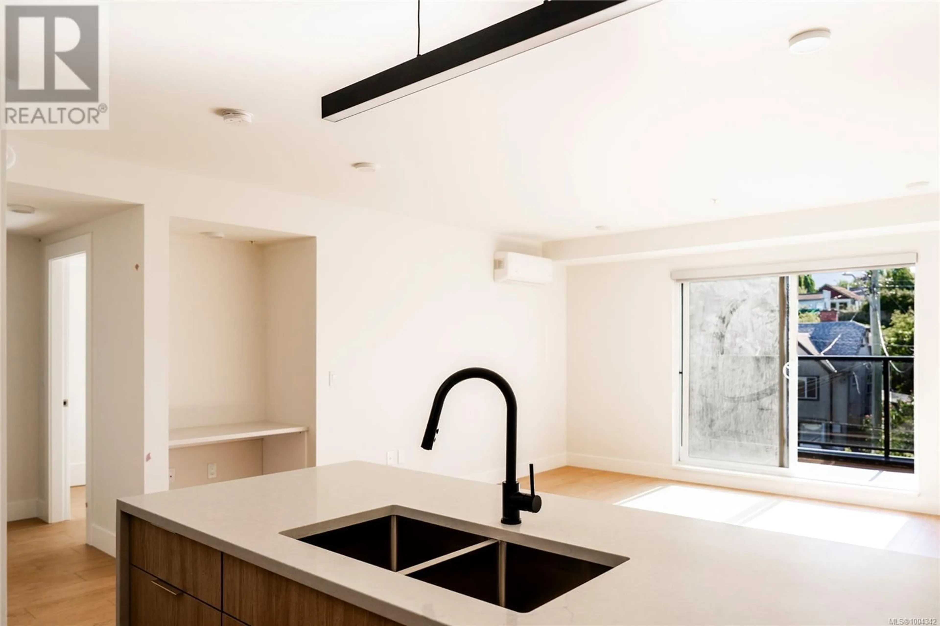 Open concept kitchen, unknown for 301 - 45 HALIBURTON STREET, Nanaimo British Columbia V9R4V6