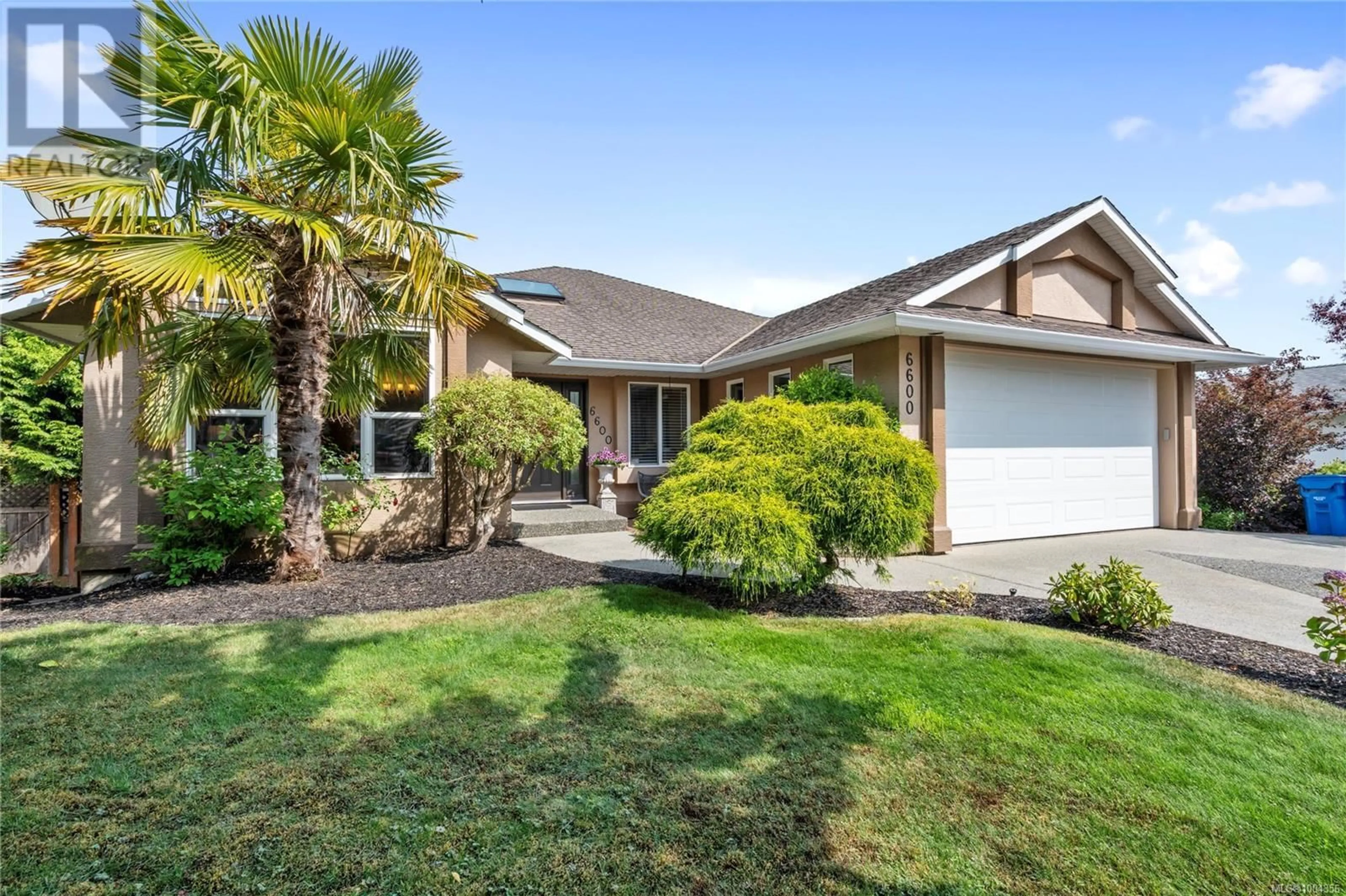 Home with vinyl exterior material, street for 6600 GROVELAND DRIVE, Nanaimo British Columbia V9V1P7