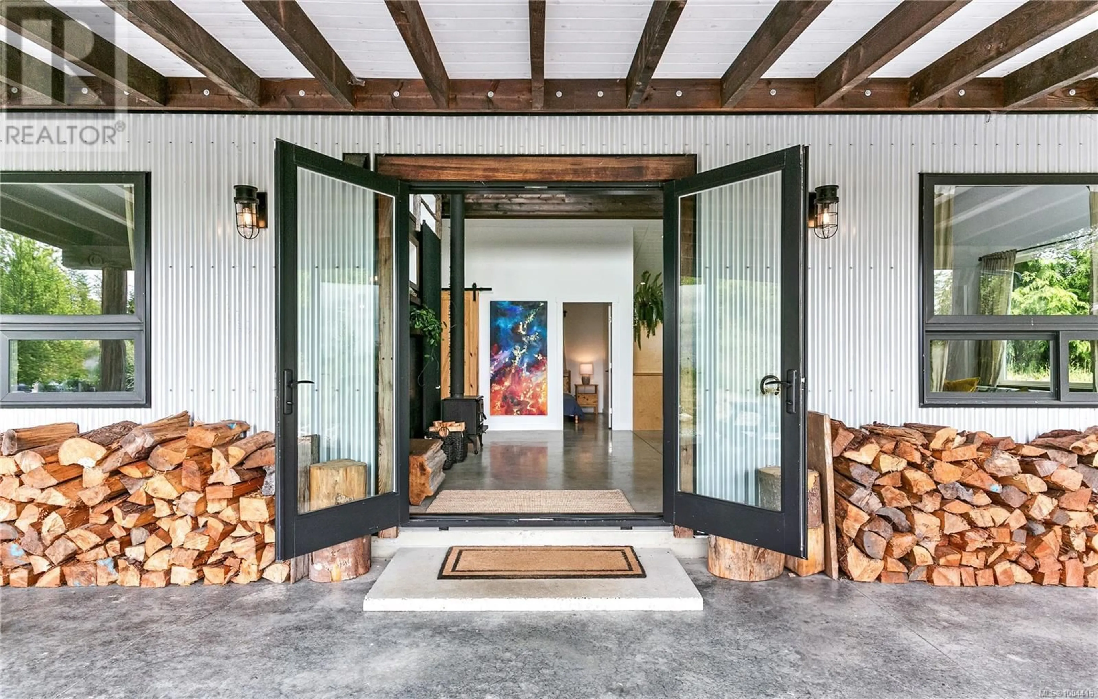 Indoor entryway for 3952 TRAILHEAD DRIVE, Sooke British Columbia V9Z1L1