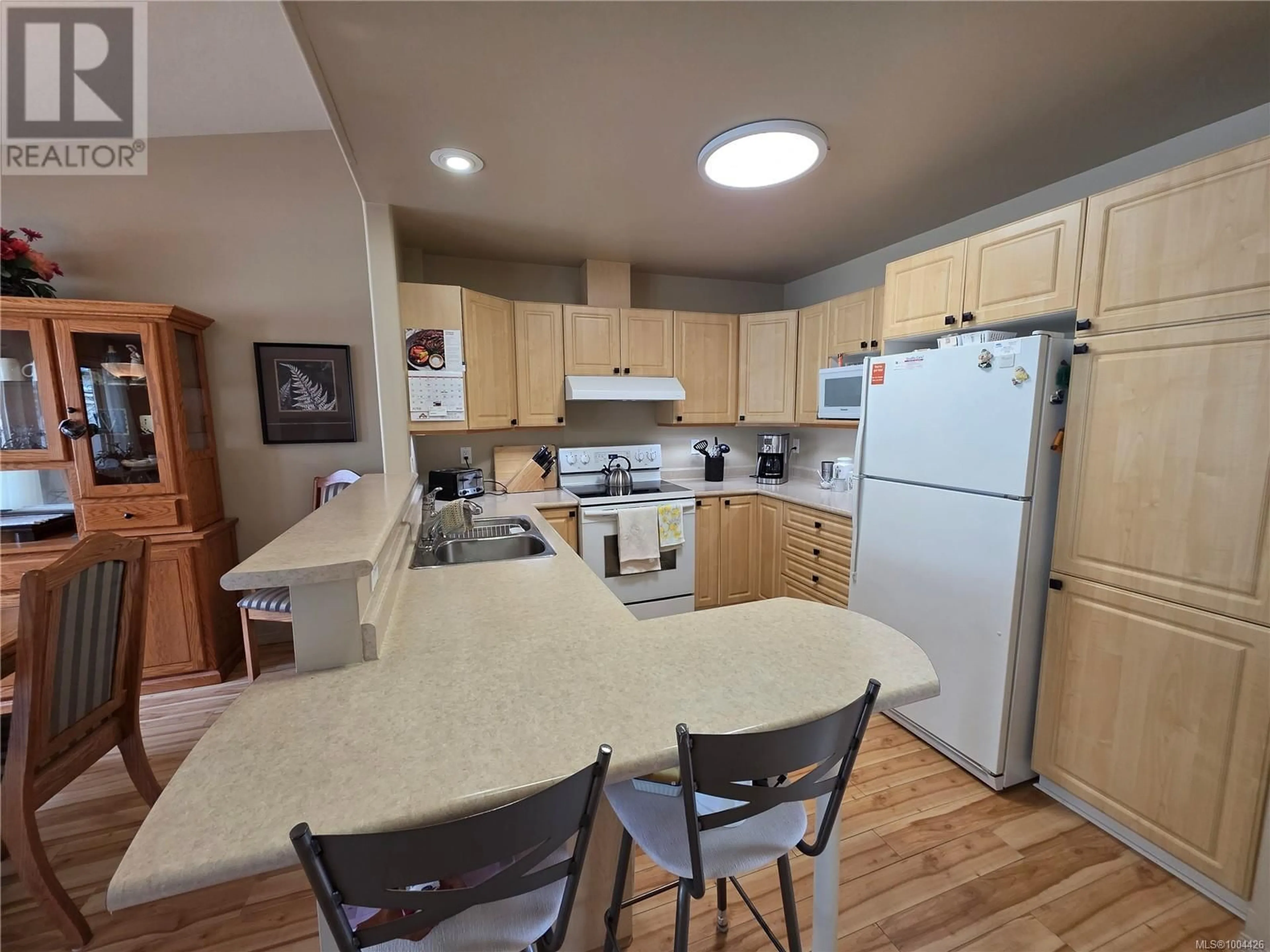 Standard kitchen, unknown for 2 - 5608 STRATHCONA STREET, Port Alberni British Columbia V9Y6X5