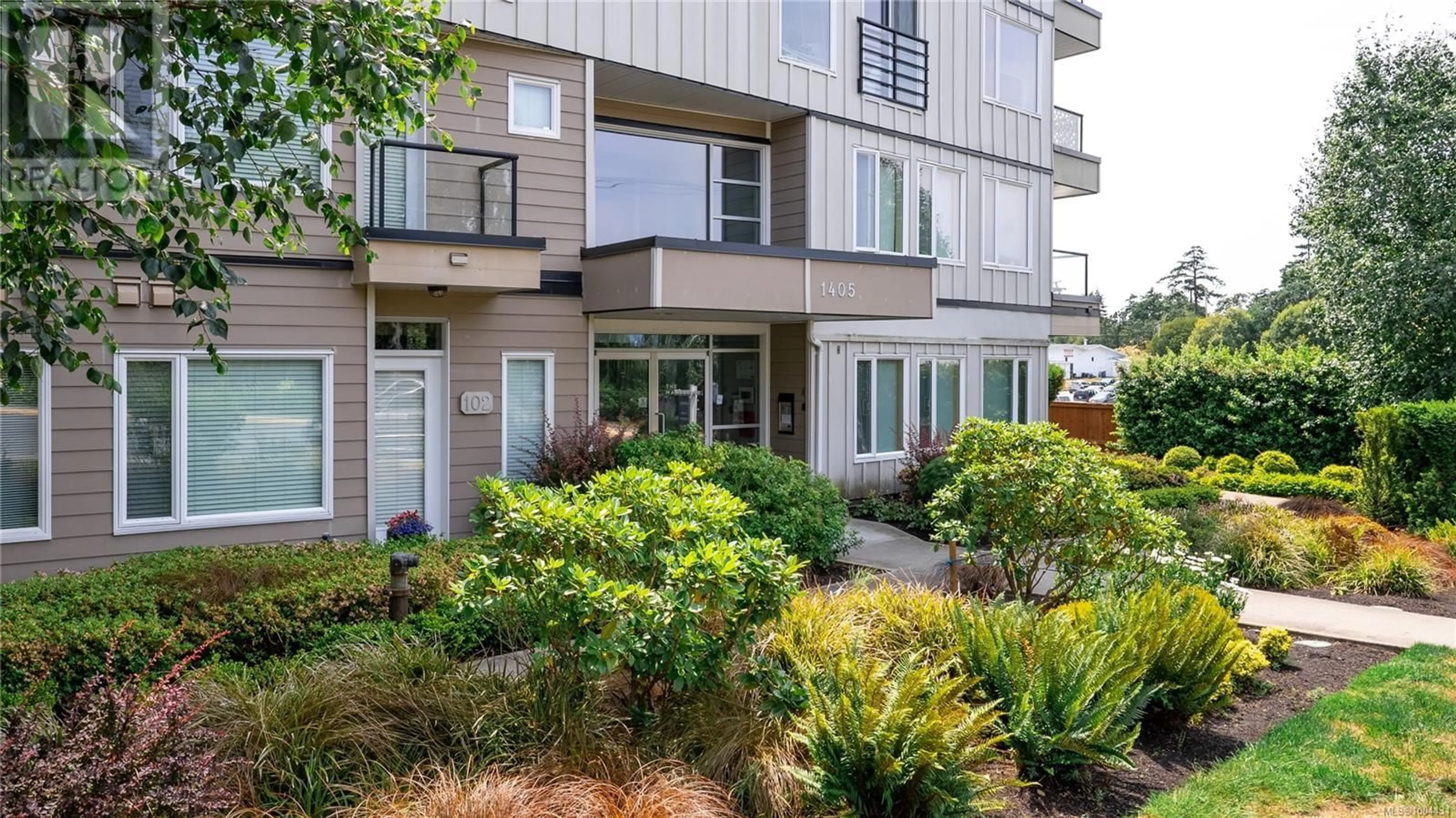 Unknown for 406 - 1405 ESQUIMALT ROAD, Esquimalt British Columbia V9A0A4