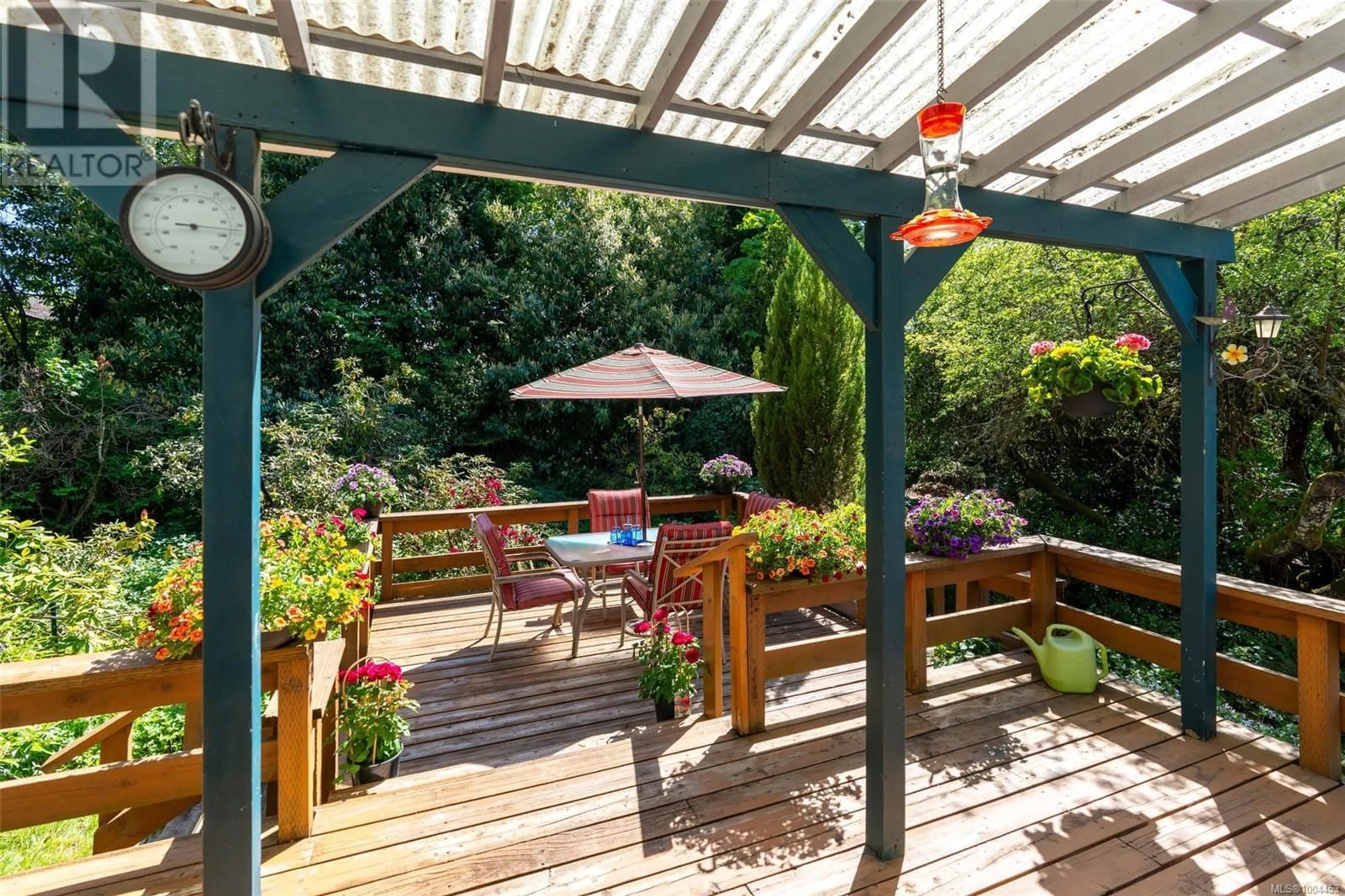Patio, street for 6184 ALINGTON ROAD, Duncan British Columbia V9L2E9