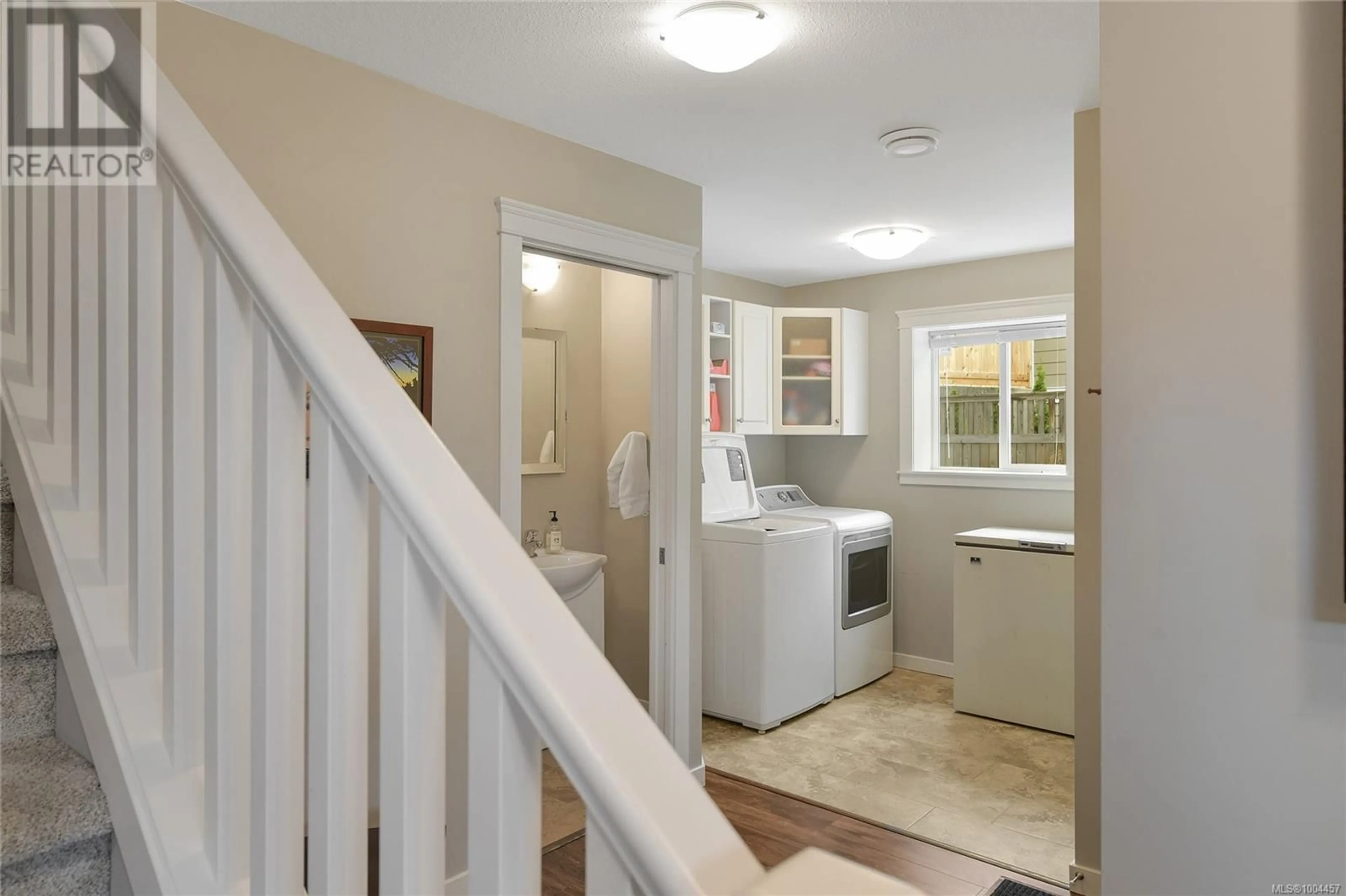 Laundry room for 4645 MALLARD WAY, Cowichan Bay British Columbia V0R1N1