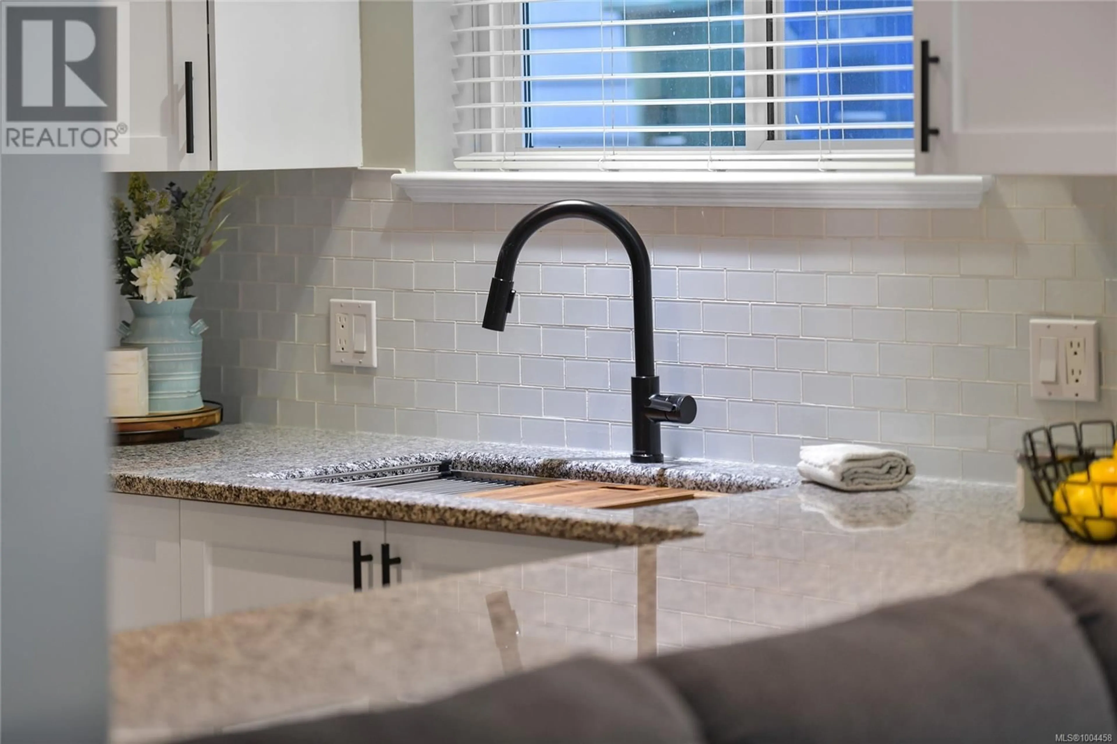 Contemporary kitchen, ceramic/tile floor for 973 HUCKLEBERRY TERRACE, Langford British Columbia V9C0A7
