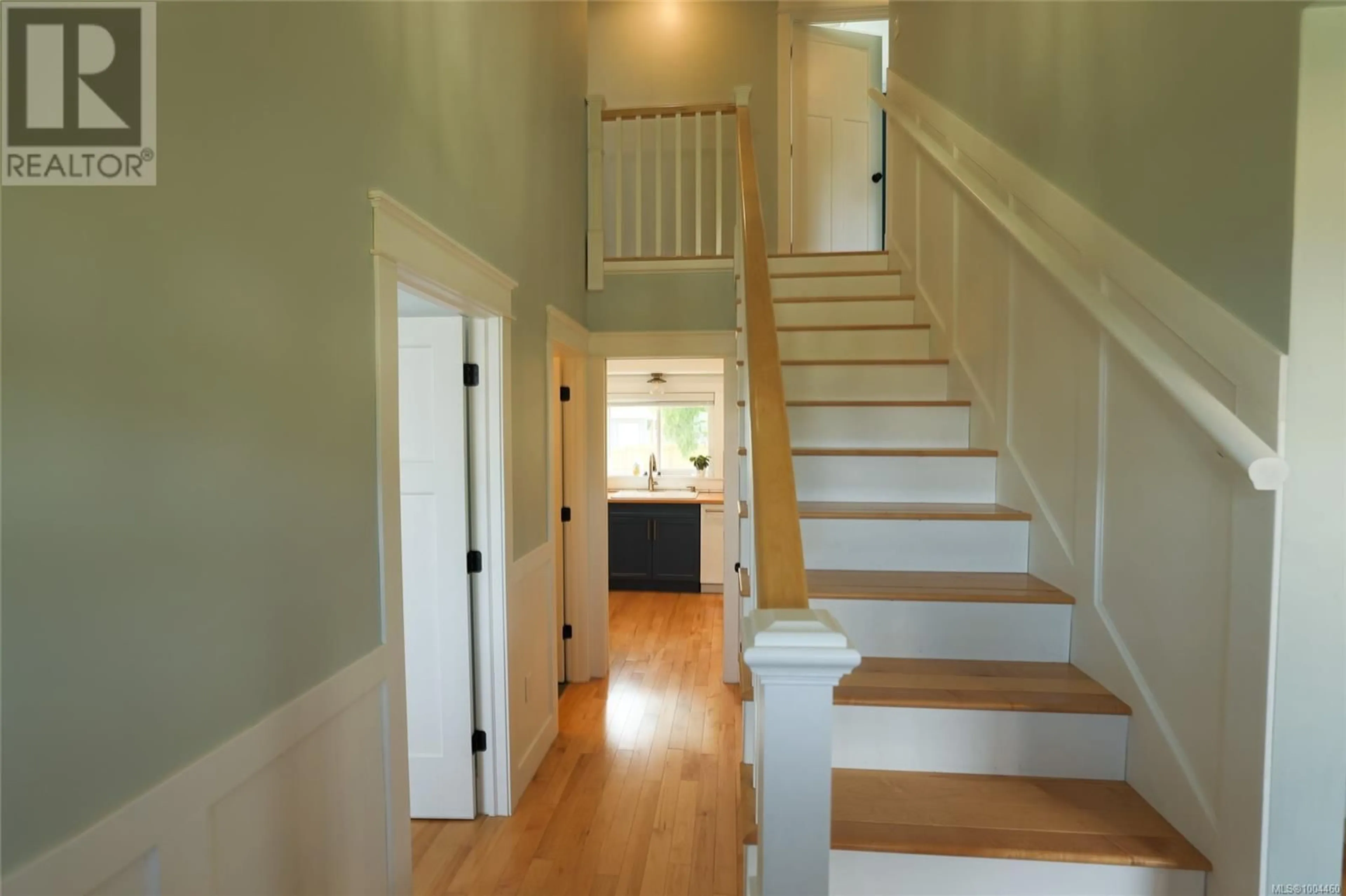Indoor entryway for 8721 TELCO STREET, Port Hardy British Columbia V0N2P0
