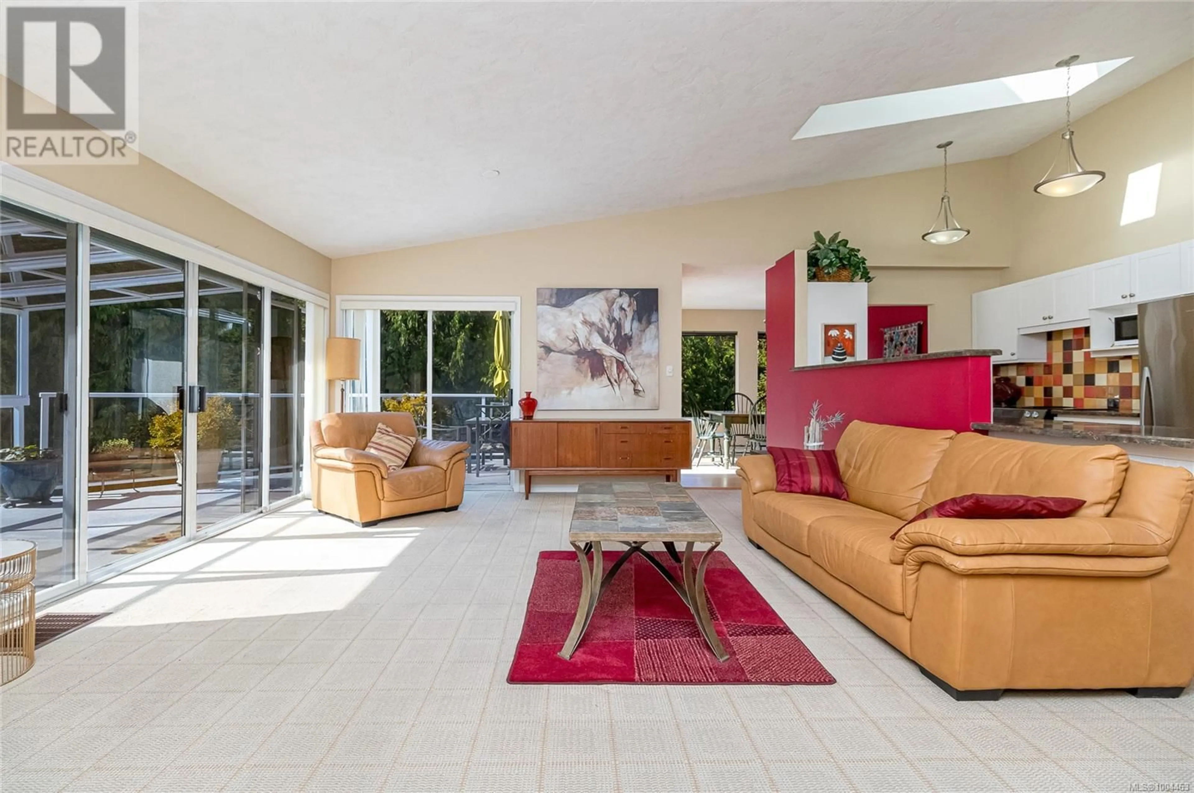 Living room with furniture, ceramic/tile floor for 122 - 2600 FERGUSON ROAD, Central Saanich British Columbia V8M2C1