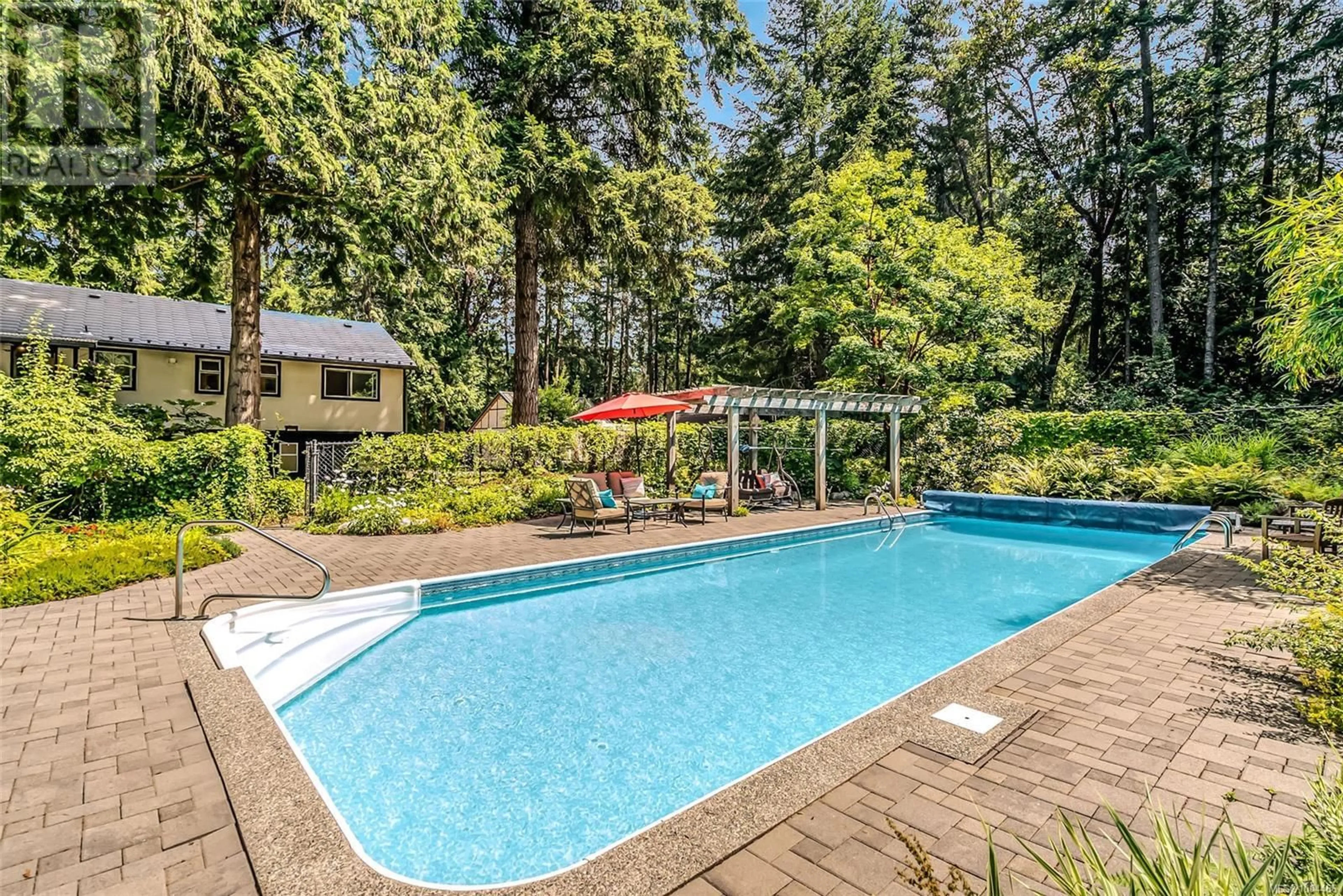 Pool for 6863 EASTWIND DRIVE, Lantzville British Columbia V0R2H0