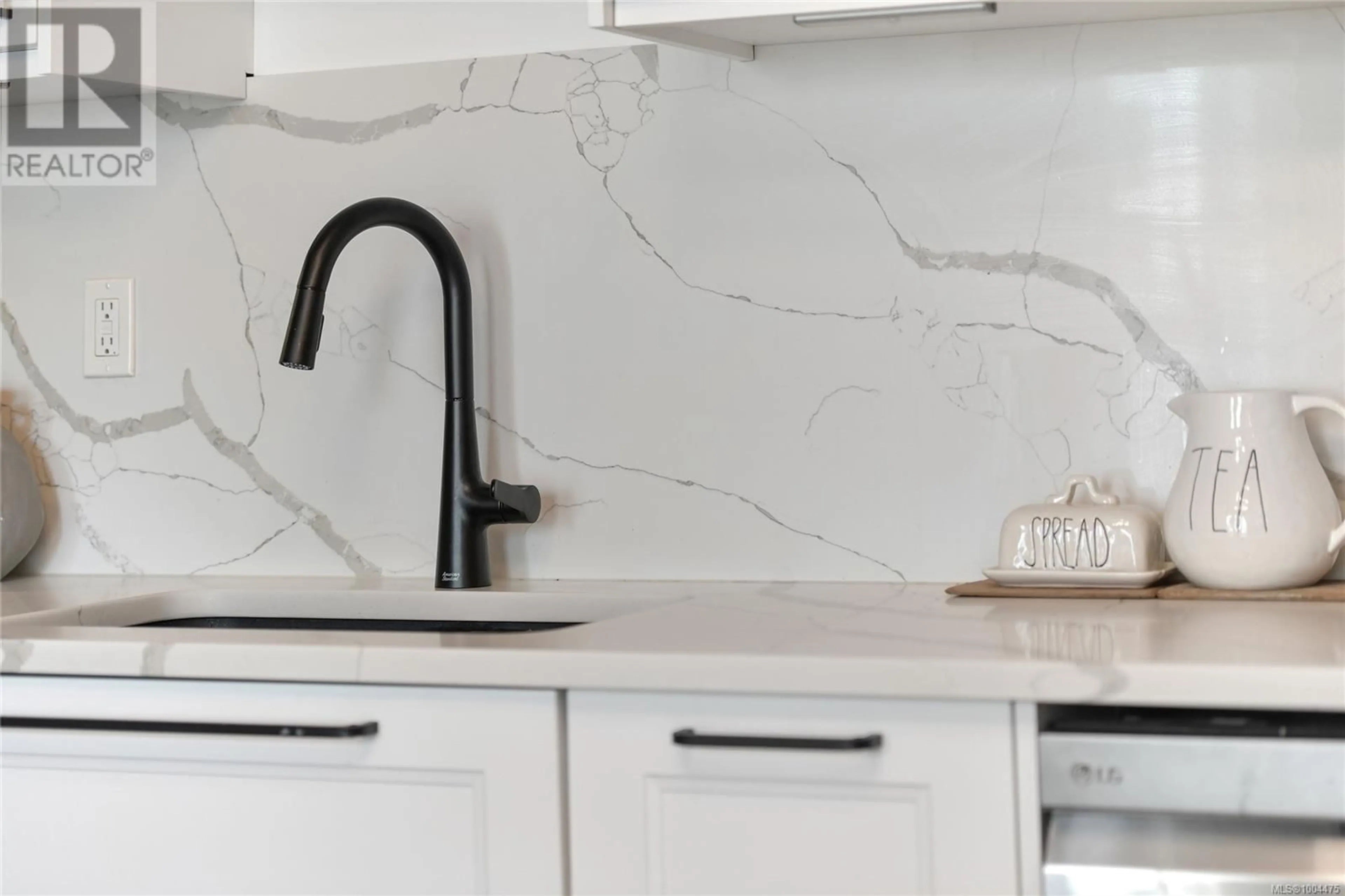 Contemporary kitchen, ceramic/tile floor for 3044 ORILLIA STREET, Saanich British Columbia V9A1Y8
