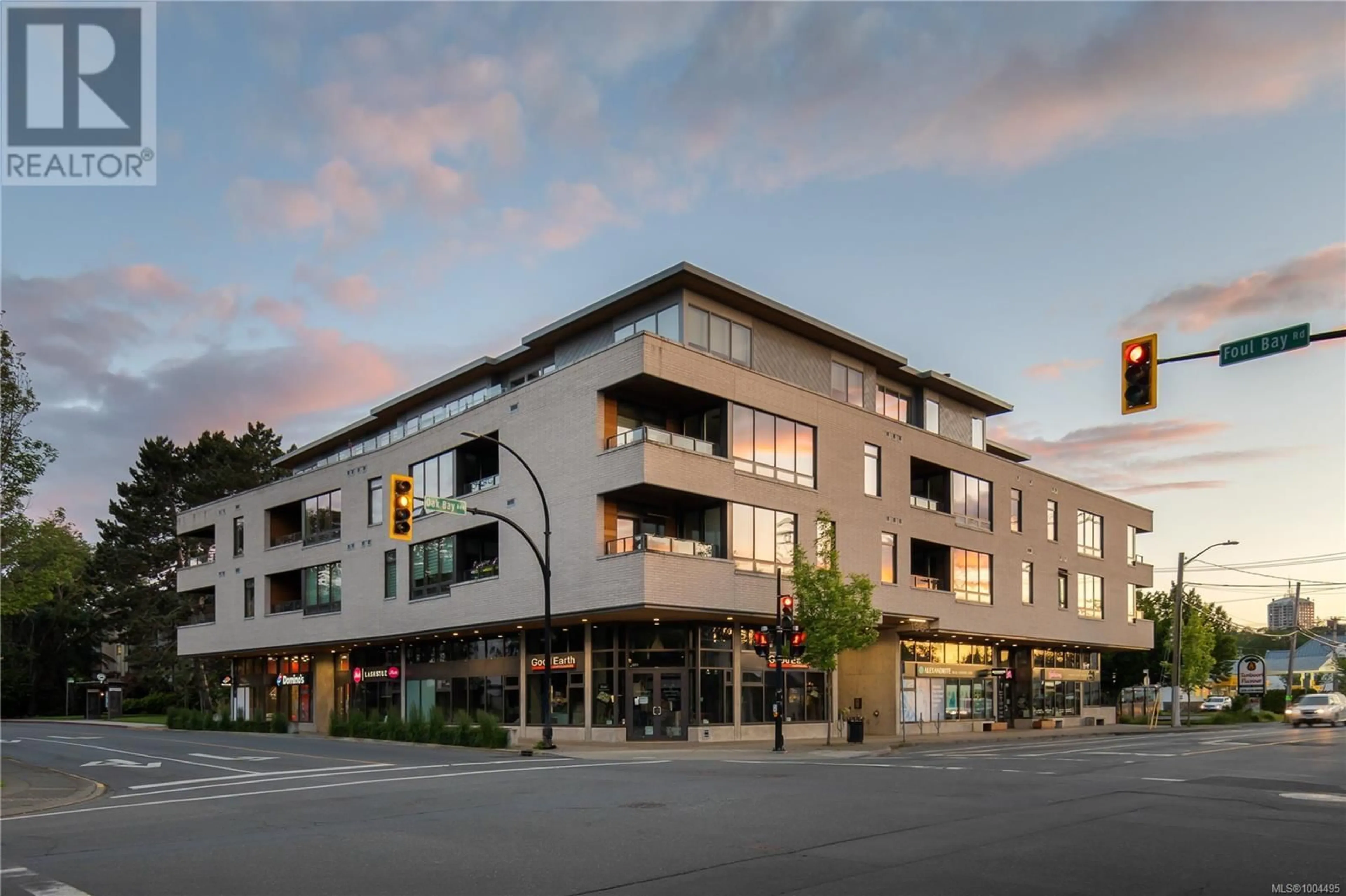 Unknown for 309 - 1969 OAK BAY AVENUE, Victoria British Columbia V8R1E3